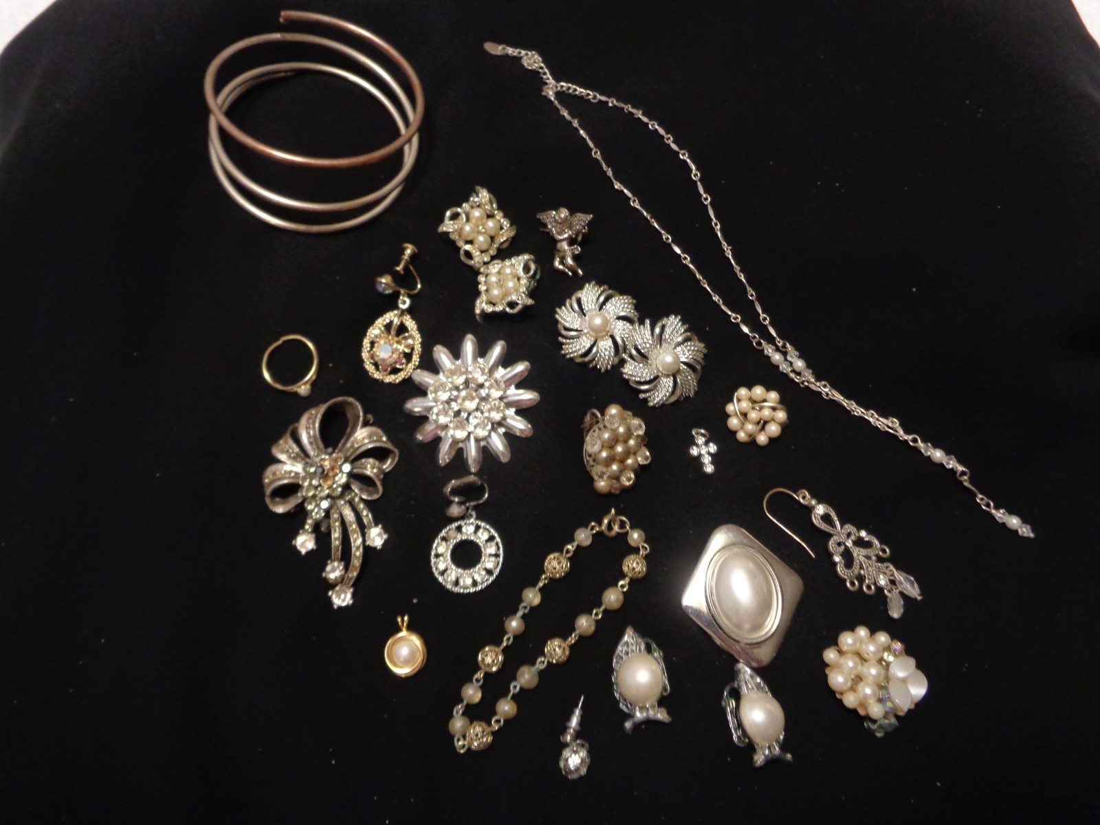 VINTAGE RETRO BLISS JEWELRY & JEWELRY PARTS N PIECES LOT