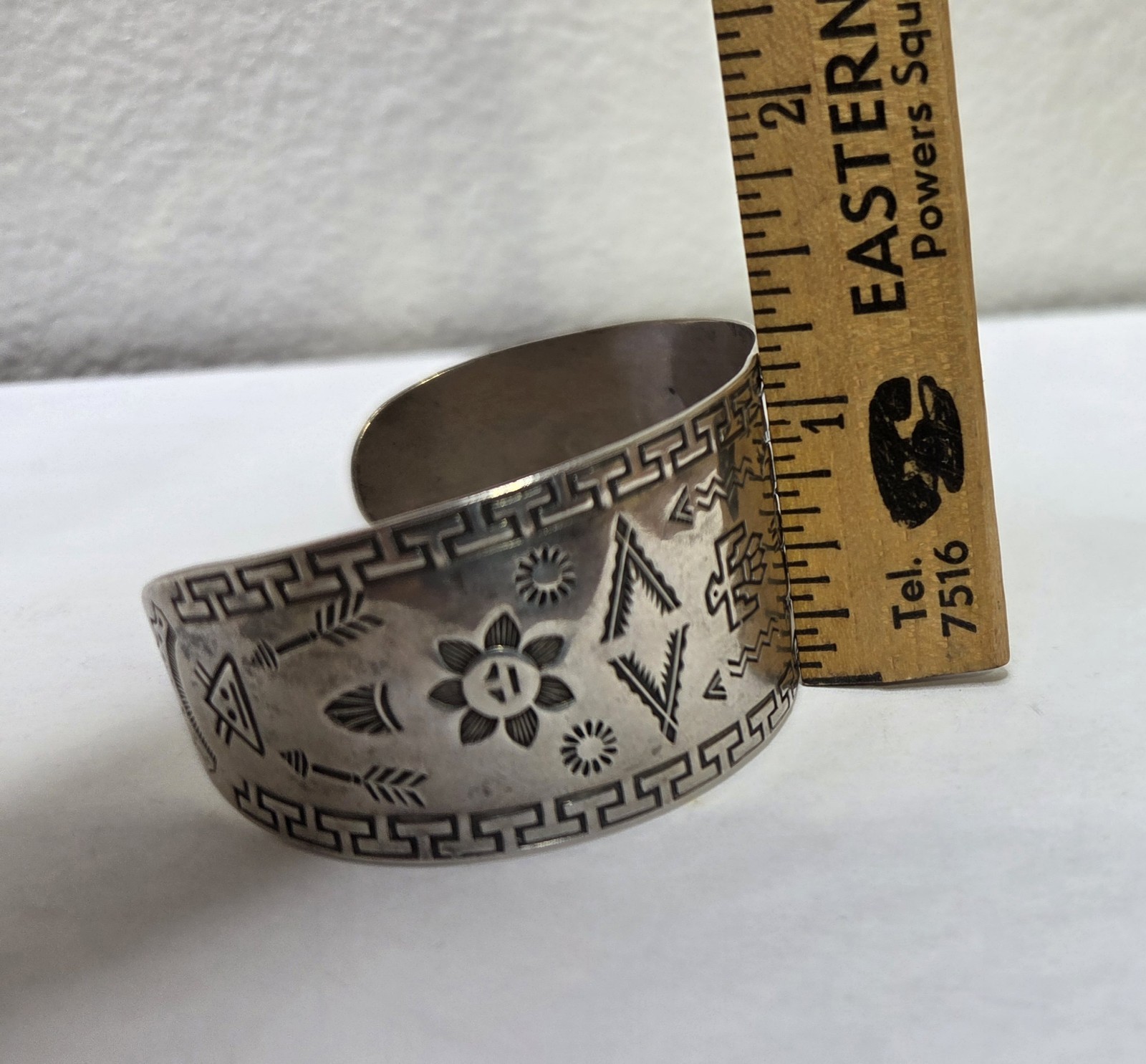 Vintage Southwest American Stamped Sterling Silver Cuff Bracelet Fred Harvey Era