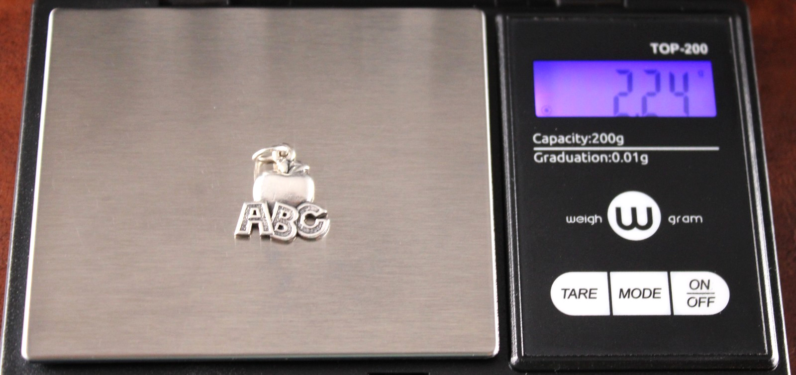 James Avery ABC APPLE School Teacher Charm Sterling Silver 11/16″ Length