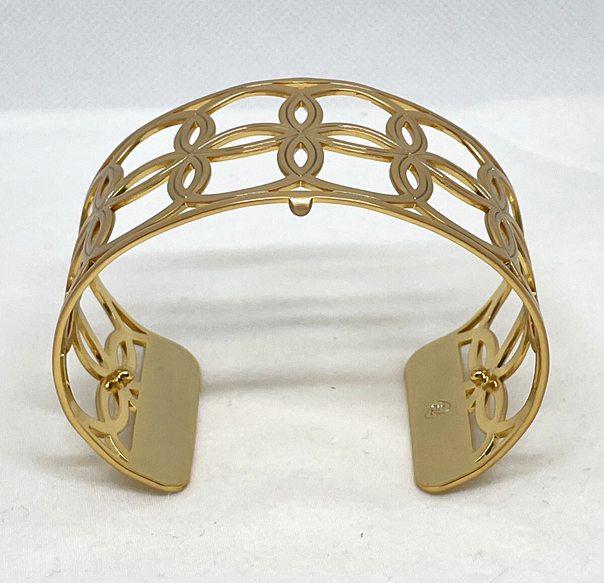 Brighton Christo NYC Wide Goldtone Cuff Bracelet with Circle Pattern No Inserts