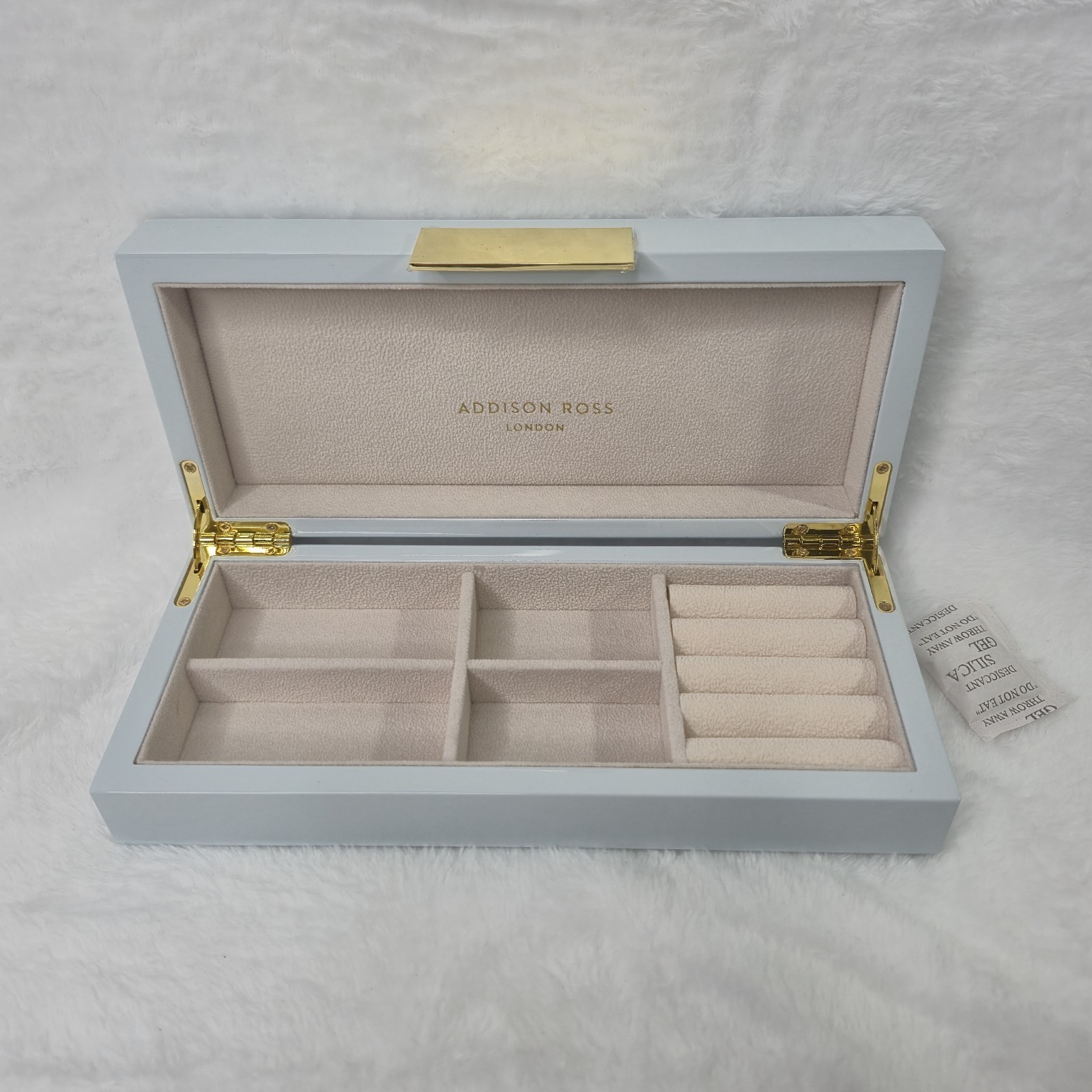 Addison Ross LTD Polished Lacquer Wood Jewelery Box Glossy Sky Blue 4″x9″ READ