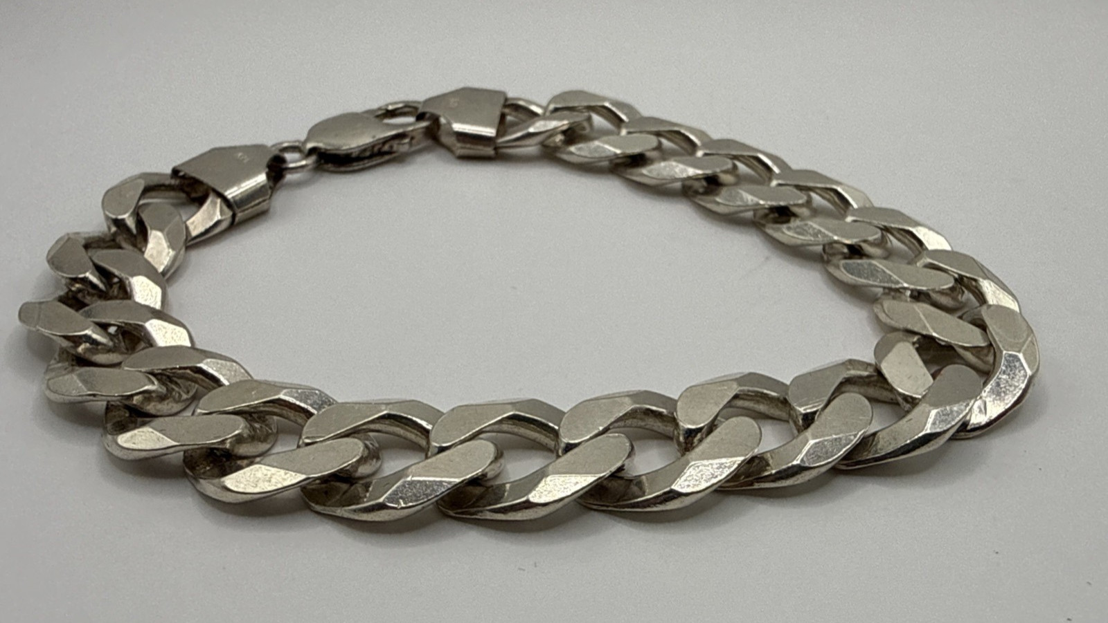 Sterling Silver Curb Chain Bracelet 9″ Length (44 Grams)