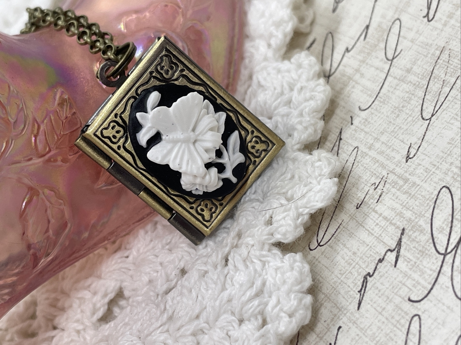 Book Bronze Gold Wedding Party Gift Locket Butterfly Cameo Birthday Bridesmaids