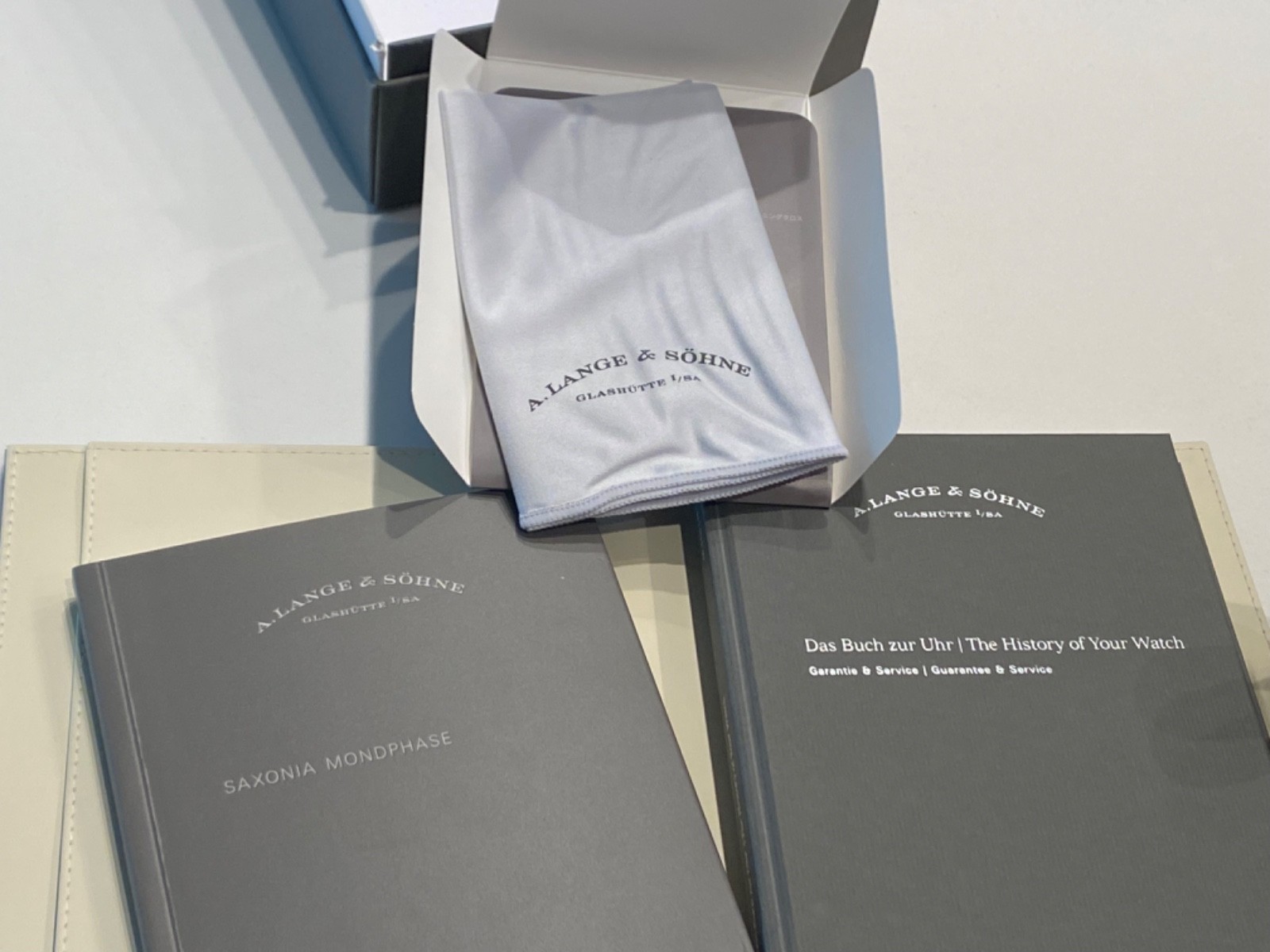 A LANGE & SOHNE SAXONIA MOONPHASE WHITE GOLD BOX/PAPERS 384.026 $40K NEW RETAIL