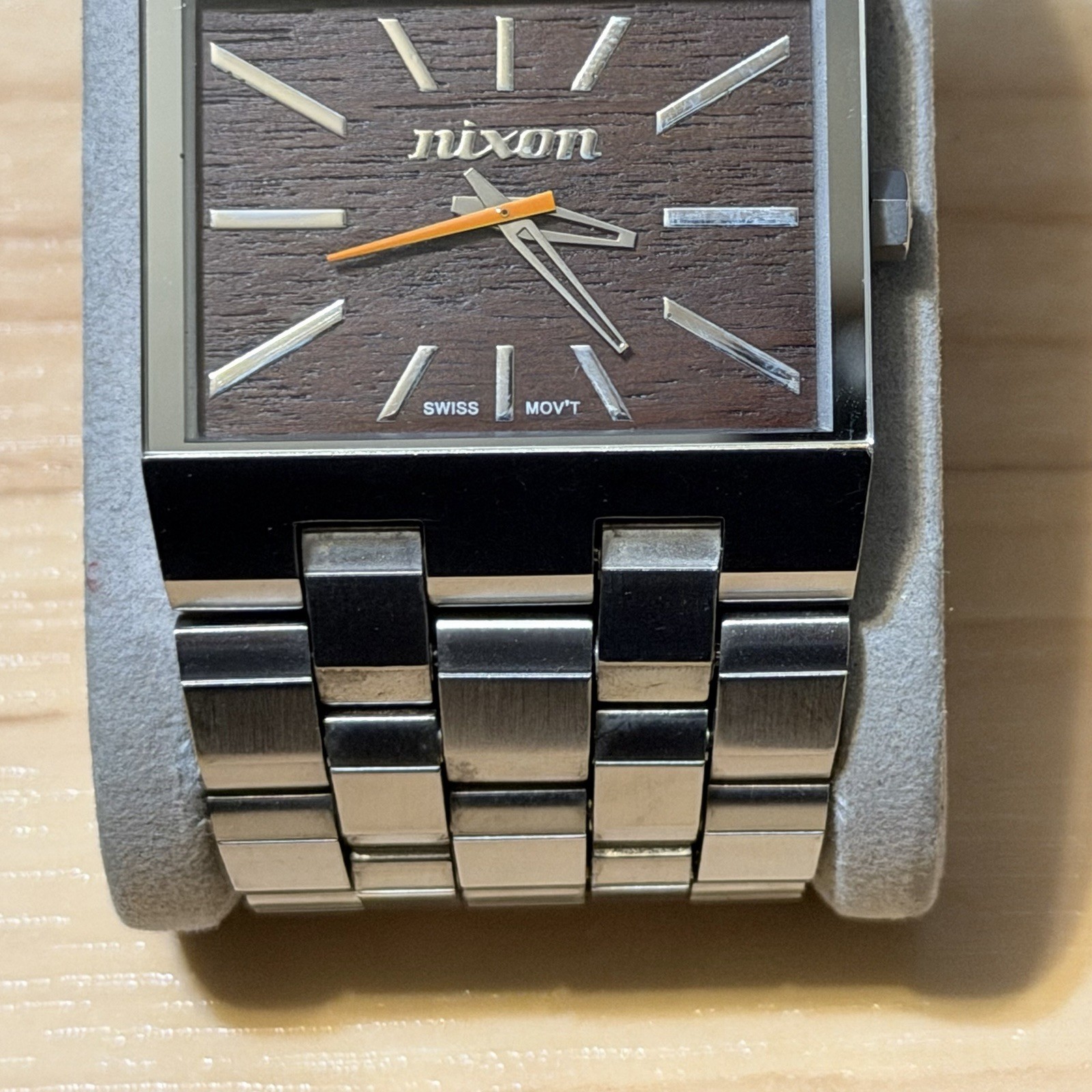 Nixon The Ticket “Golden” Wood Grain Dial Stainless Steel Mens Analog Watch RUNS