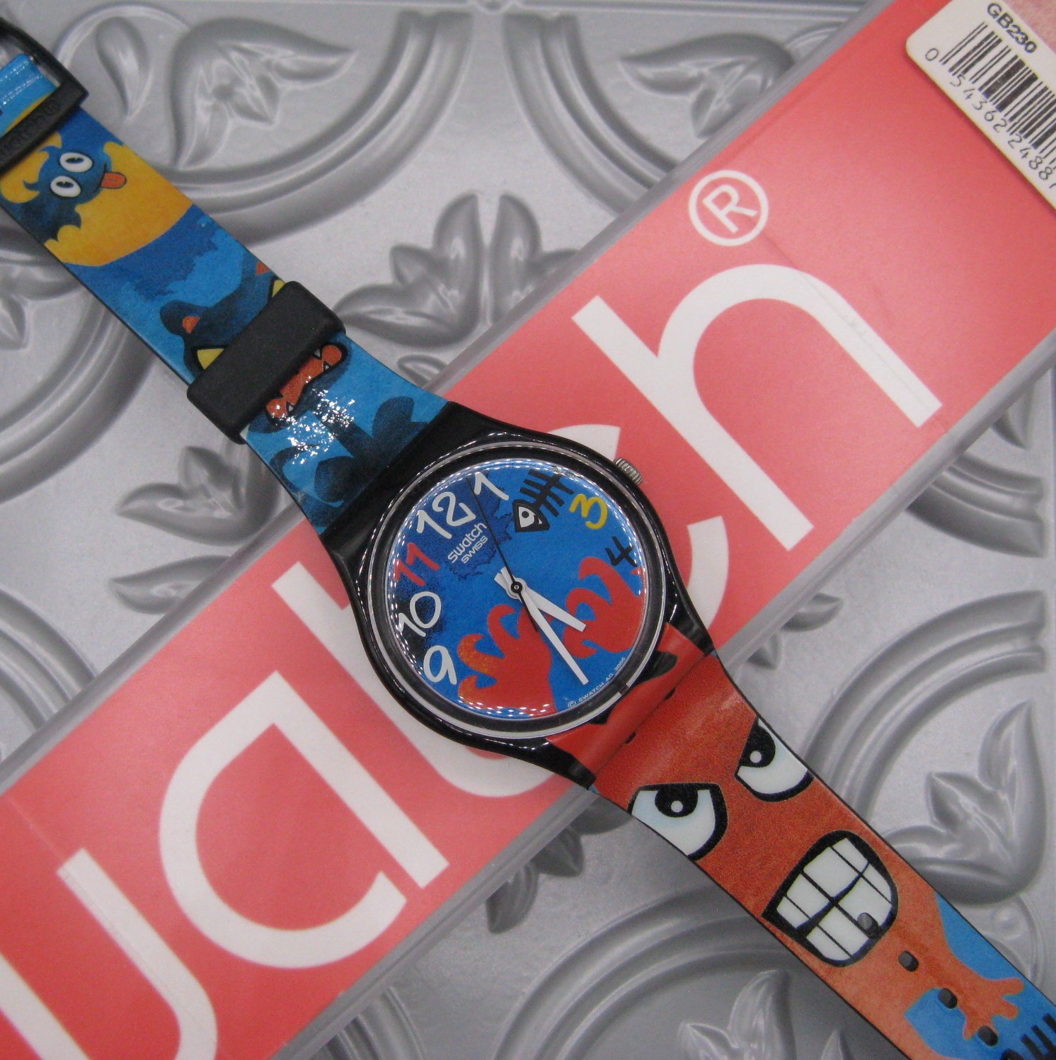 Swatch Watch BIZAR WORLD GB230 Scary Black Cat Monster Gent Vtg 2006 With Case