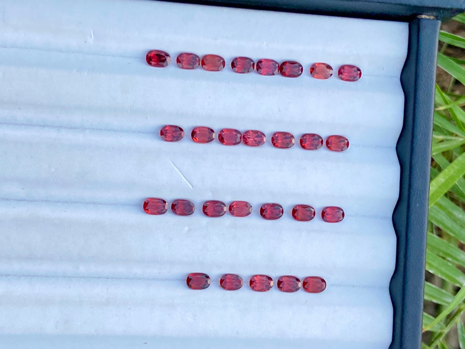 16.59 Ct Natural Faceted Rhodolite Garnet Lot Oval Shapes From Tanzania