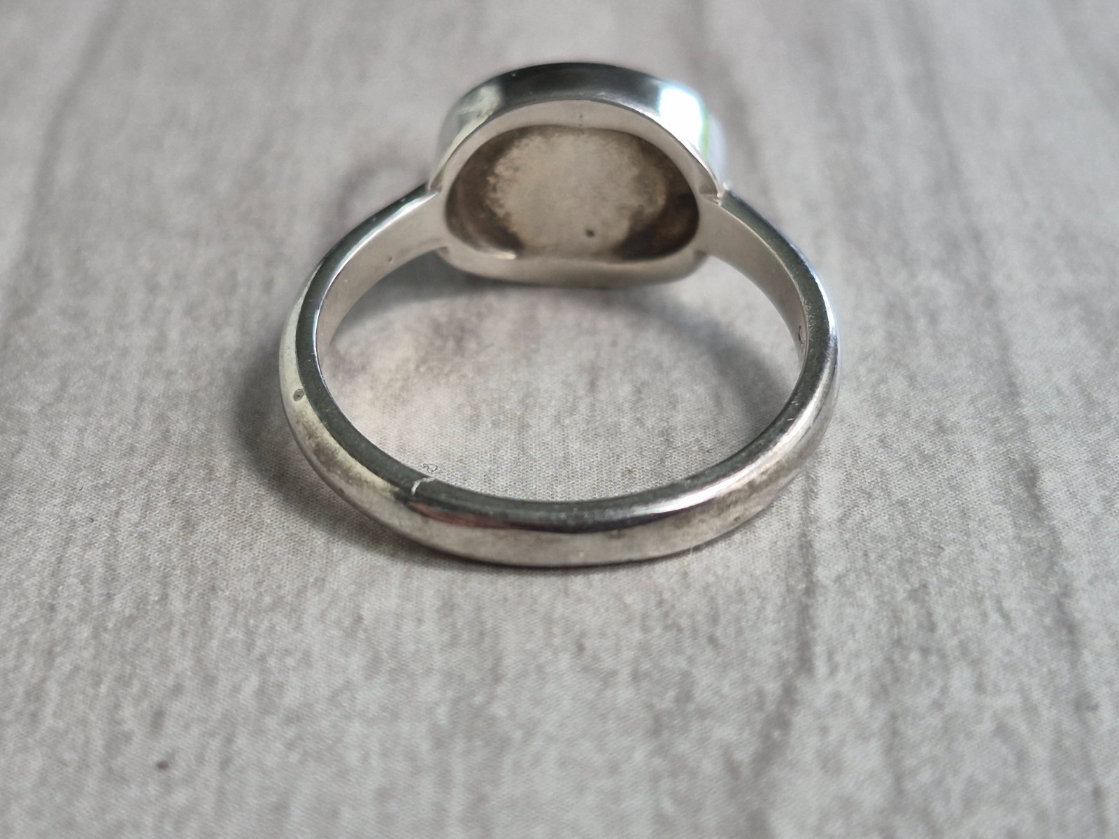 Ethiopian Black Opal in bezel setting 925 silver ring size7