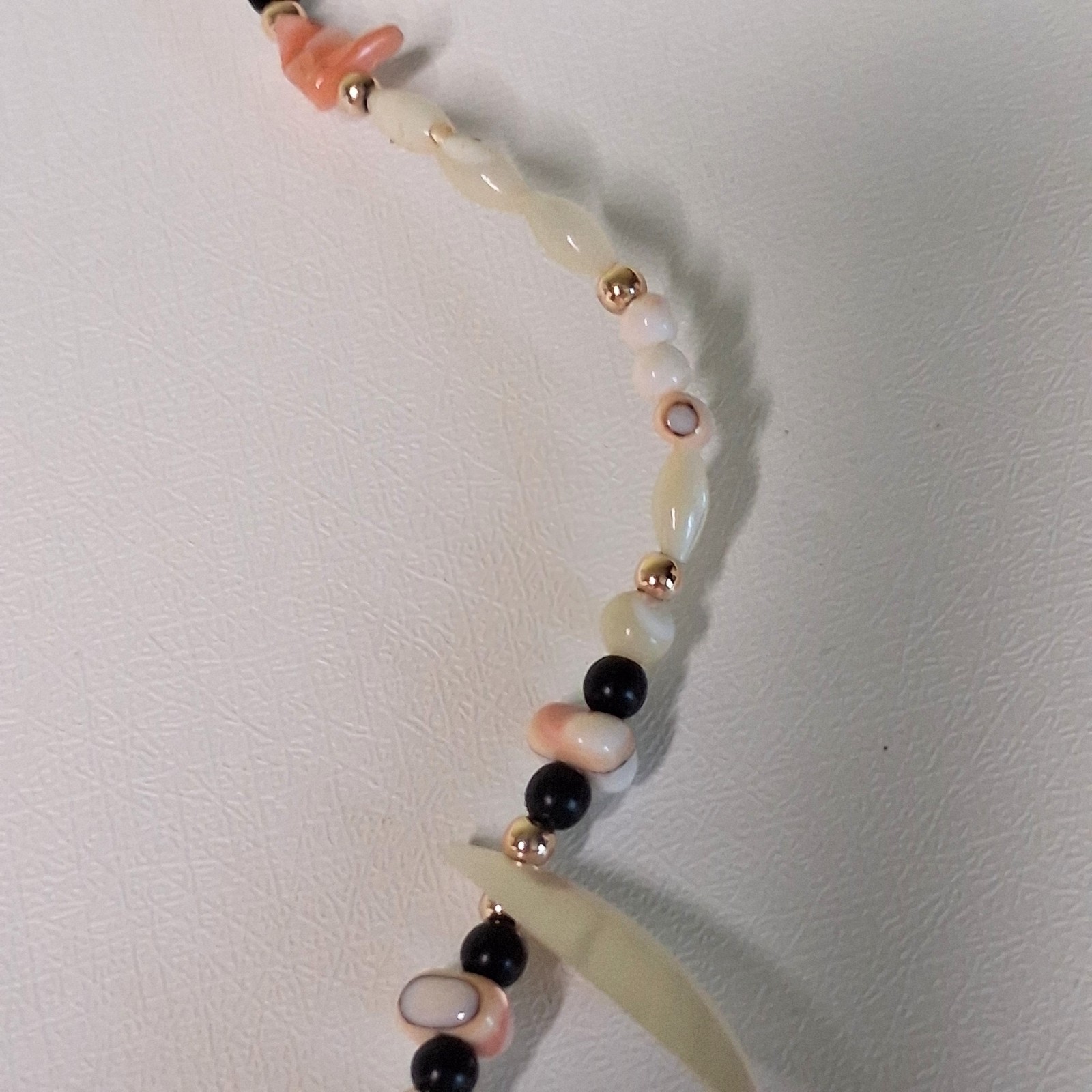 Boho Chic Shell Necklace Long Mother of Pearl Dangle Beads Vintage Beach Jewelry