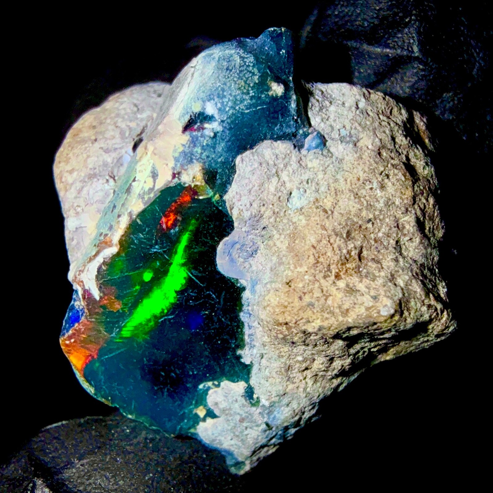 Opal gemstone, Ethiopian Black dry opal rough, Natural Fire opal 16.5Ct 19×17 mm