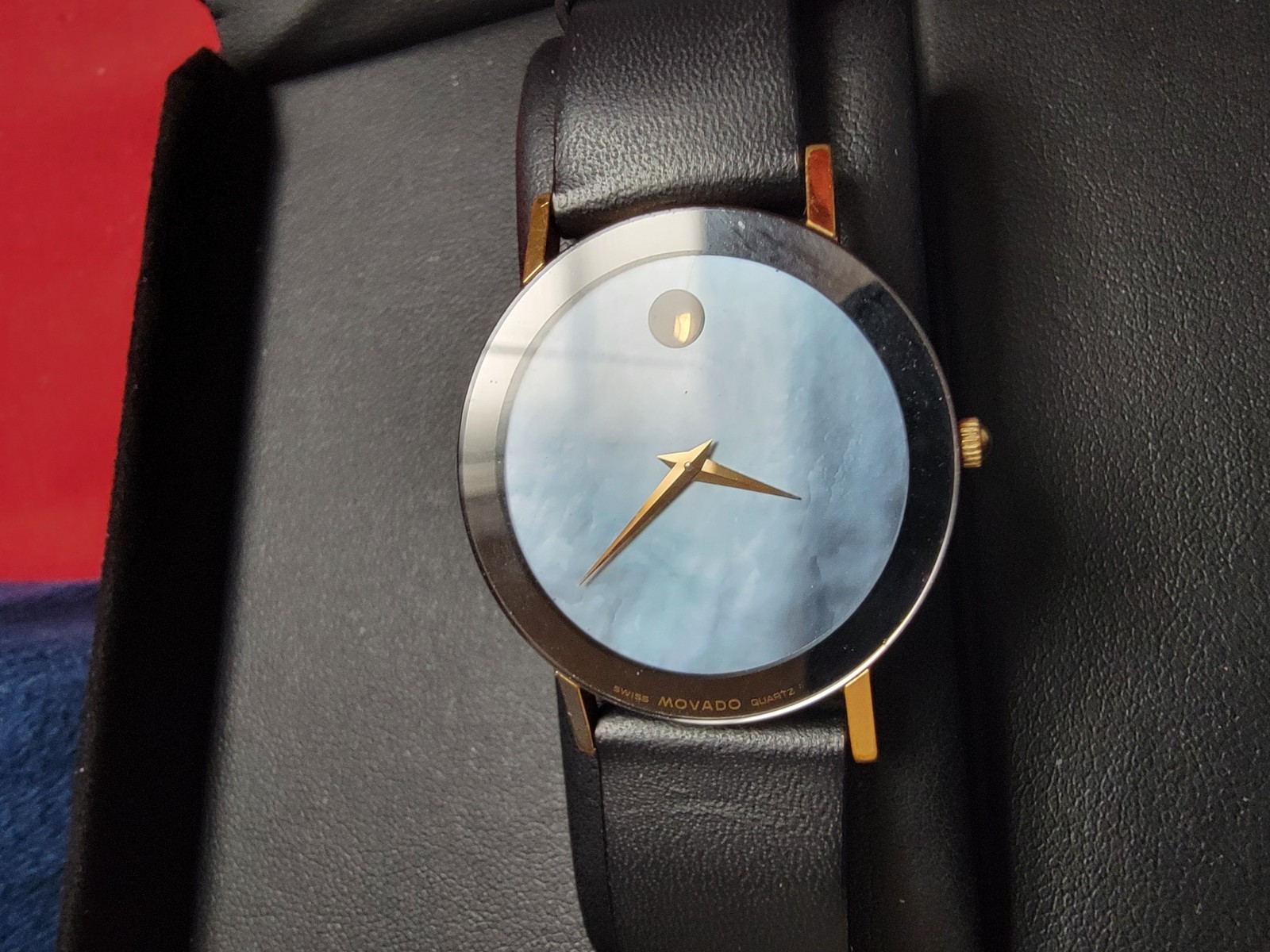 RARE Vintage Mens Movado SAPPHIRE 31mm THIN BLUE MOTHER of PEARL 87-40-882