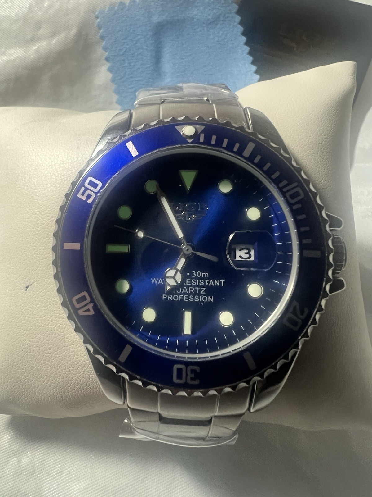 LIGE Quartz Profession, WR30M, rotating, magnify on date,Super Luminous, men’s.