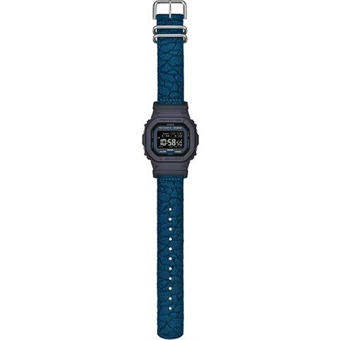 Brand New CASIO G SHOCK GW BX5600CBG 2JR MIP LCD Radio Solar Bluetooth Equipped