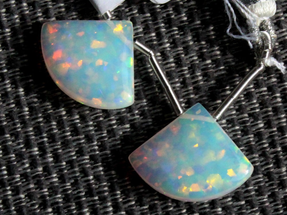 12.30ctw White Opallite Smooth Plain Fan Briolette Pair Beads