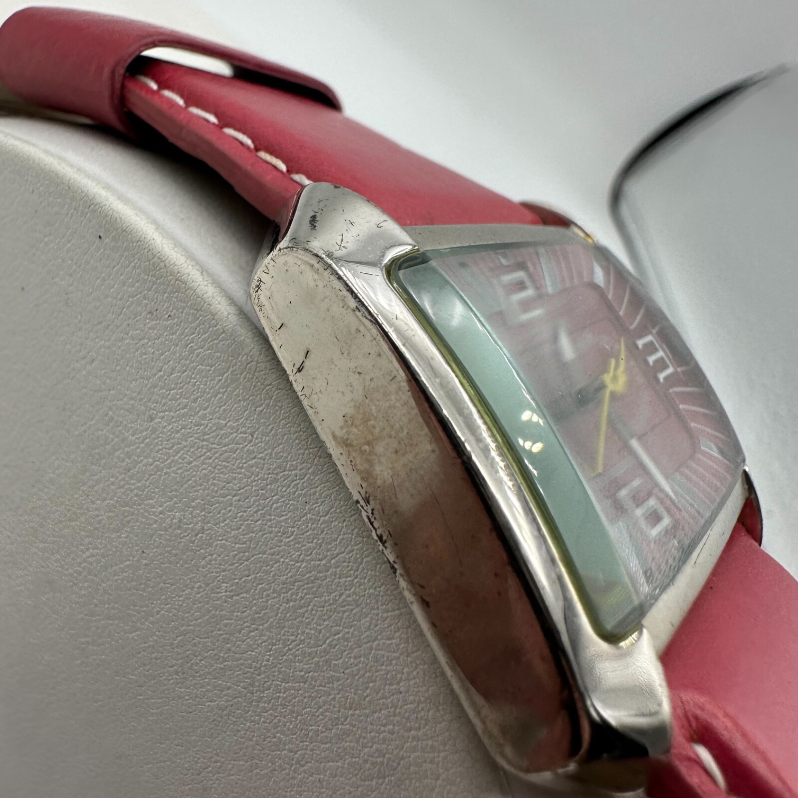 Kenneth Kole Reaction Watch, RK2184, Pink, New Battery Installed