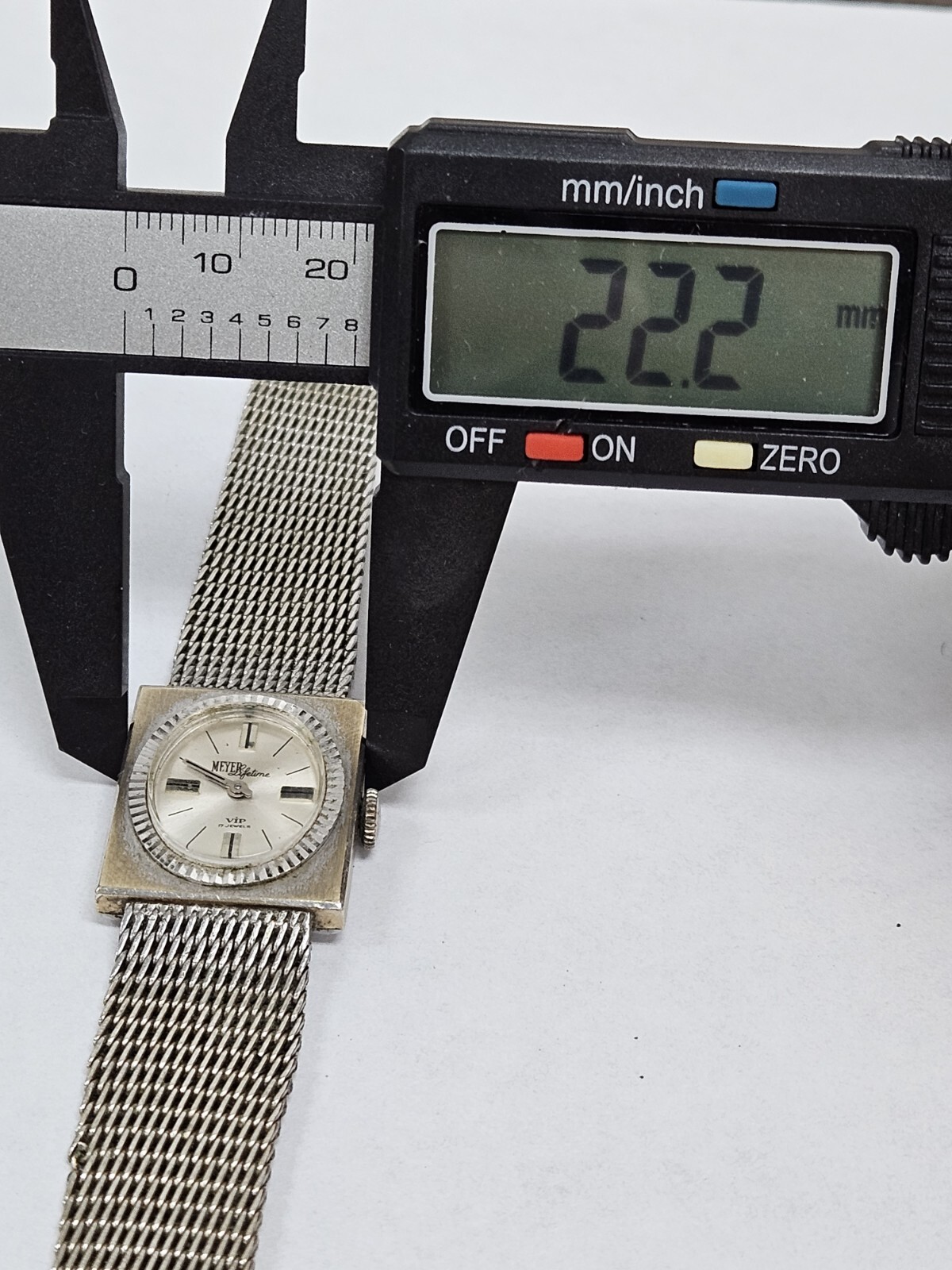 Vintage NICOLET 17 Jewel Watch Meyer Jewelry VIP Lifetime Swiss Mechanical Wind