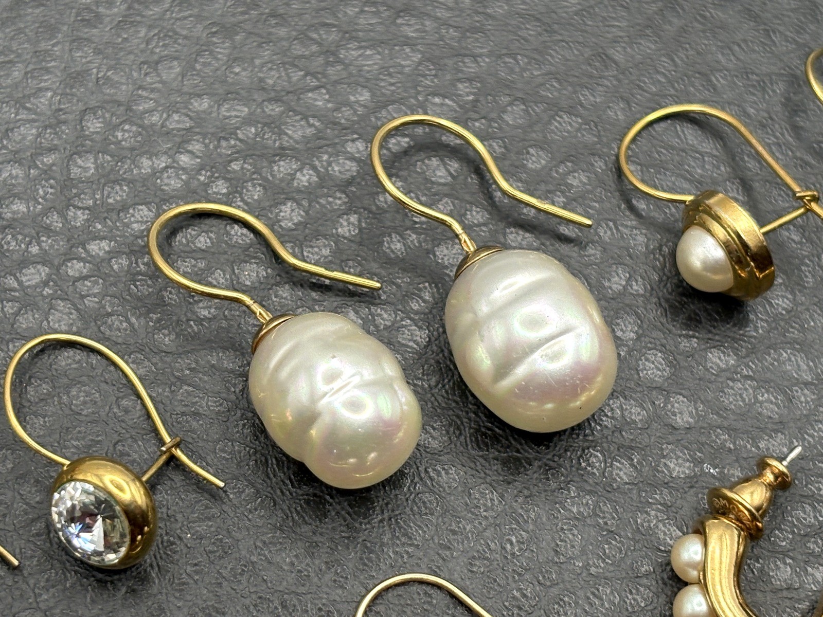 Lot Of 5 Pairs Gold Tone Pearl & Crystal Drop Dangle Hoop Earrings Set