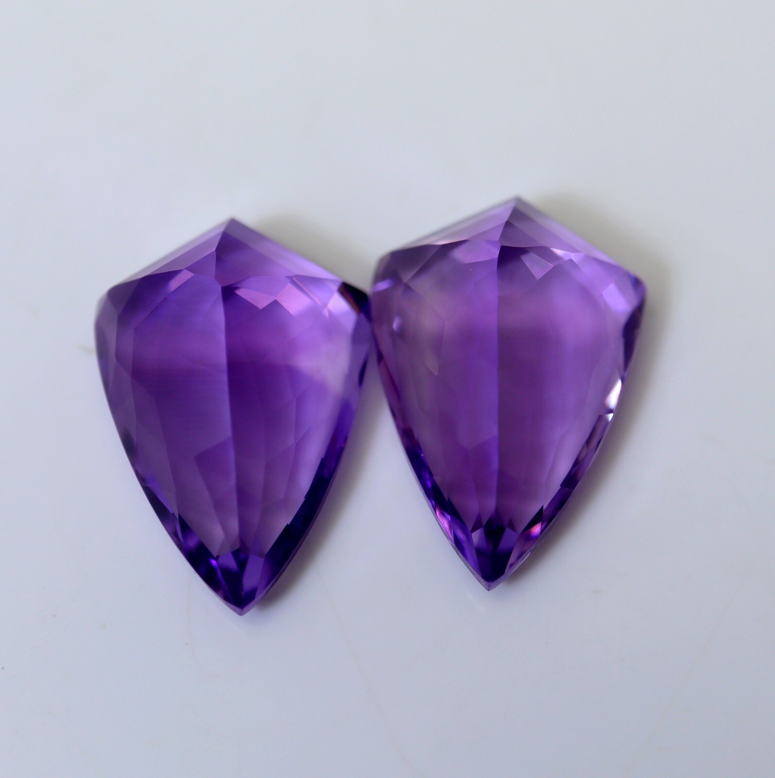 19.2×12.5 MM Natural Purple Blue Brazilian Amethyst Faceted Shield Shape Pair
