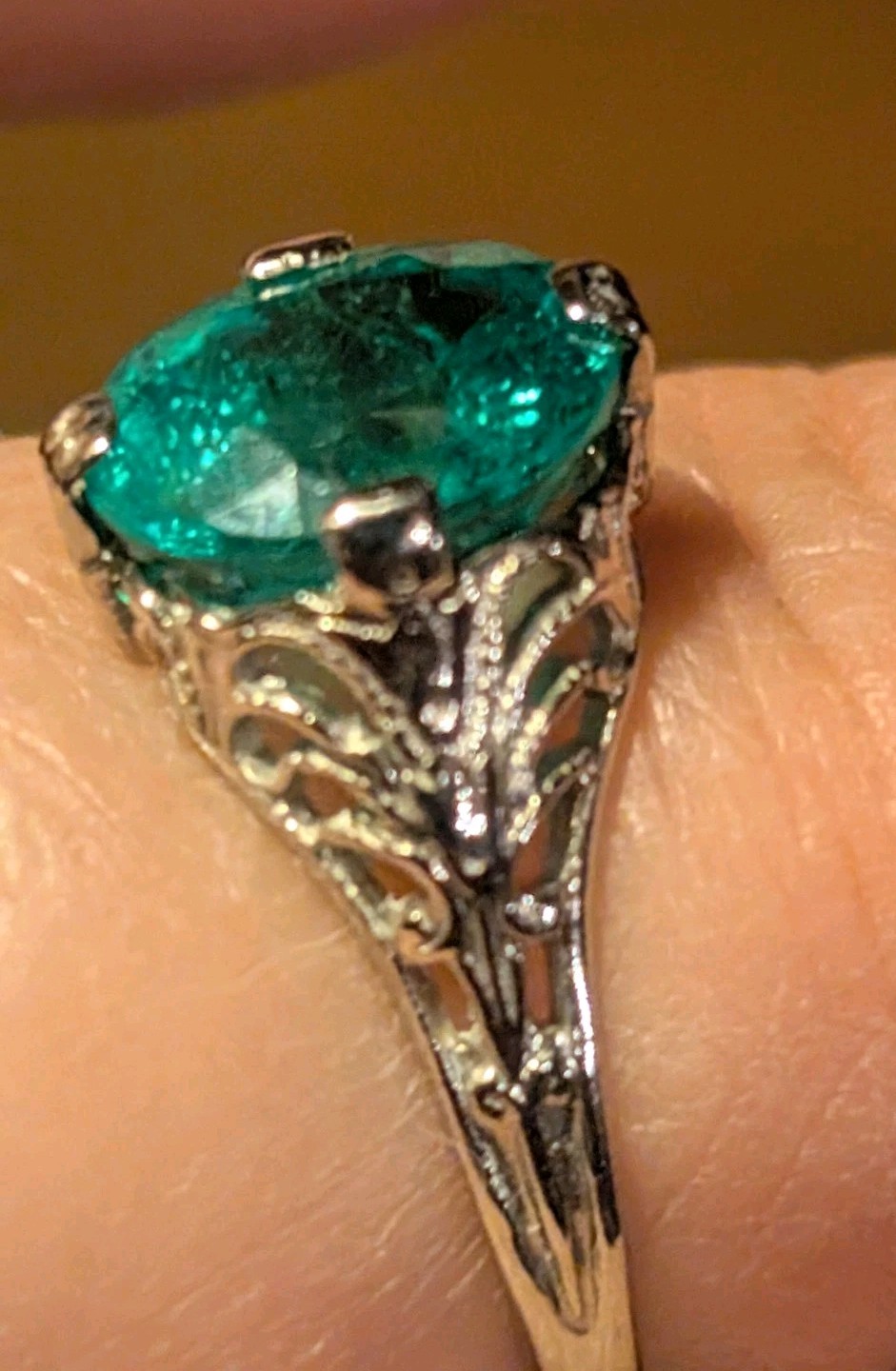 Lovely ART DECO A&S 10- 14 k white gold Colombian emerald ring size 4.5