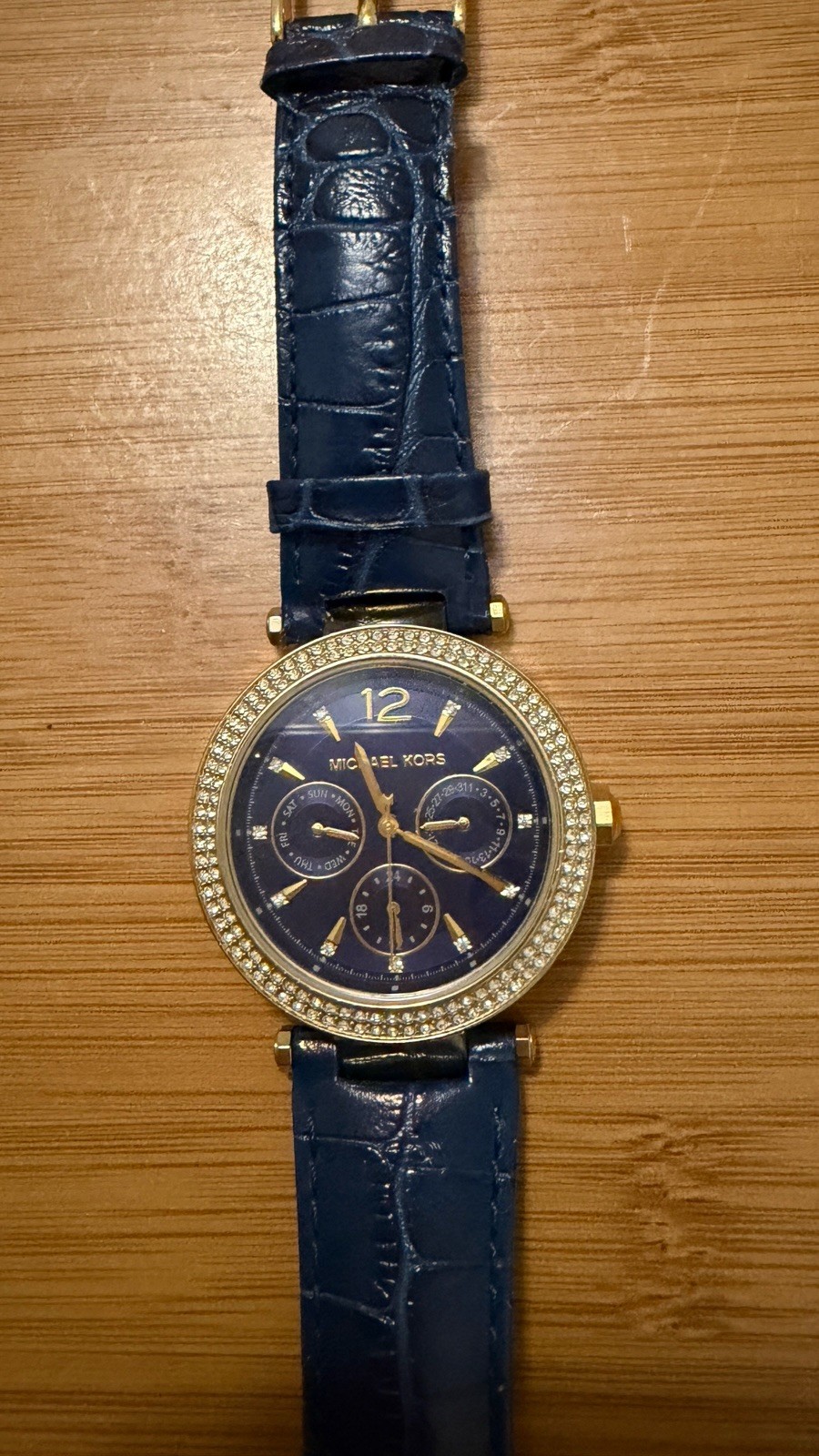 Michael Kors MK-3253 Women’s Blue Dial Gold-Tone Crystal Bezel Quartz Watch