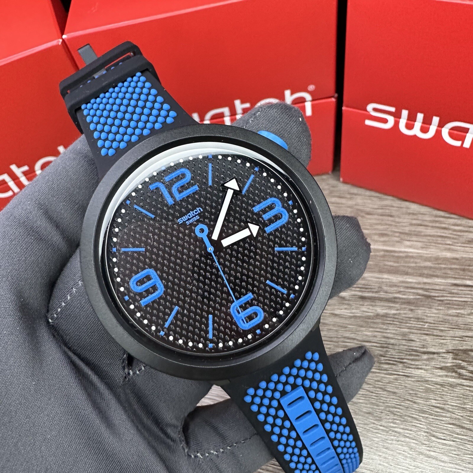 NEW✅ Swatch BIG BOLD BBBLUE Black And Blue 47mm Watch SO27B101