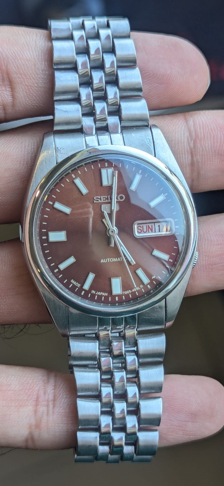 Vintage Seiko 5 Automatic 7009 Brown Sunburst Dial Day-Date Men’s Japan Watch