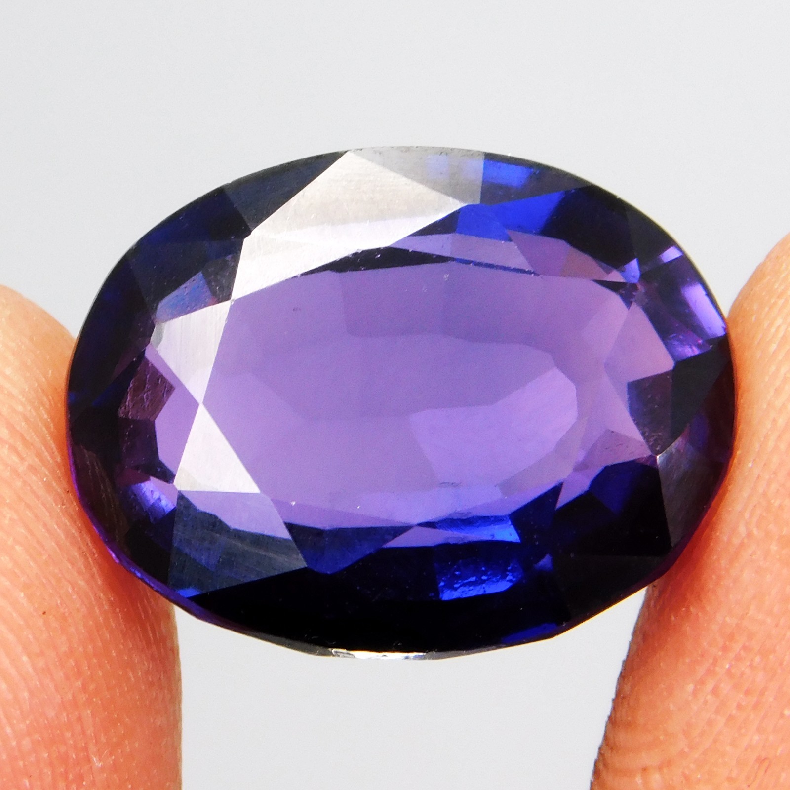 Natural 13.90 Ct Boysenberry Sapphire Oval Cut Certified Fabulous Gemstone