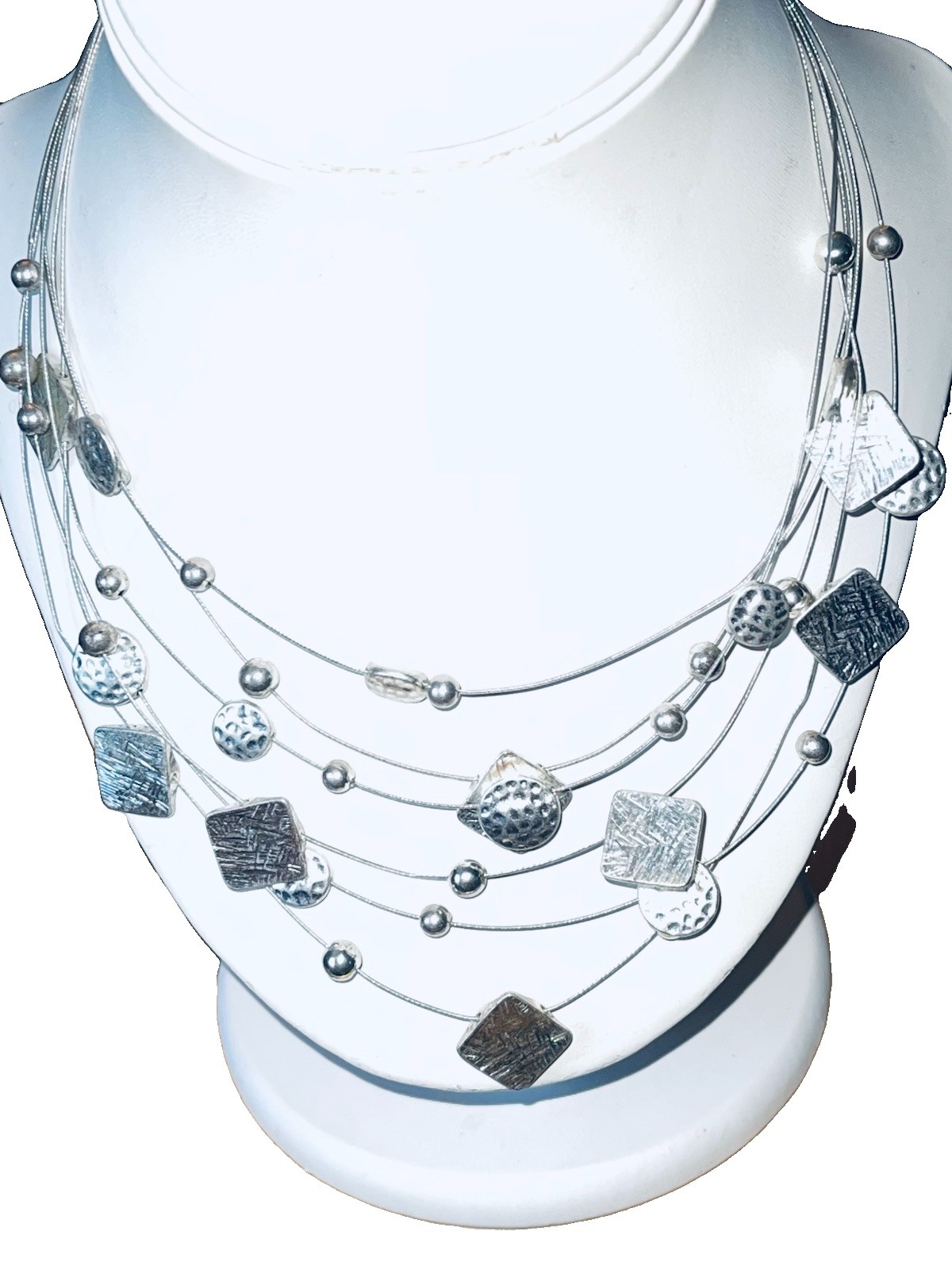 2 Necklaces Hammered Disc & Etch Squares Palladium Plated Wire Silver Tones