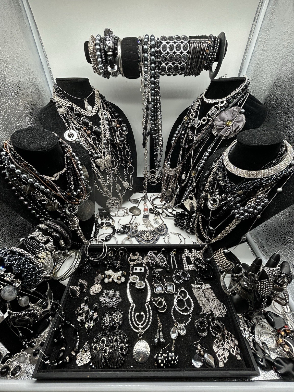 Vntg to Now Black/Silver Jewelry Lot All Wearable 8+ Lbs, 148 Pc #240