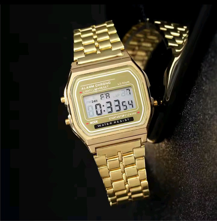 USA MEN’S GOLD TONE STAINLESS STEEL DIGITAL WATCH A168WG CASIO-New