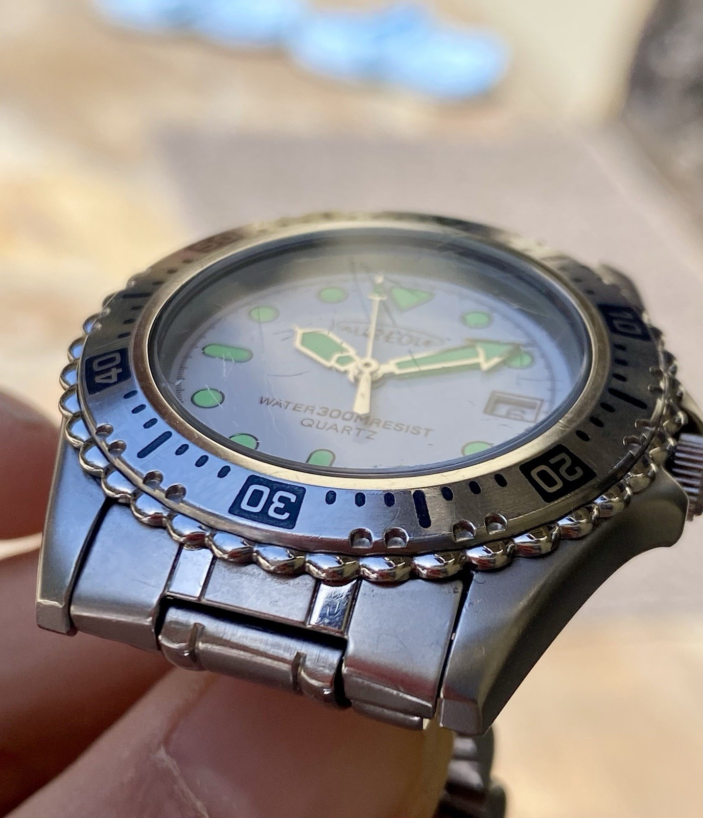 Vintage 1990s Aureole Swiss Quartz Diver Watch 36mm Stainless Steel Sandblasted