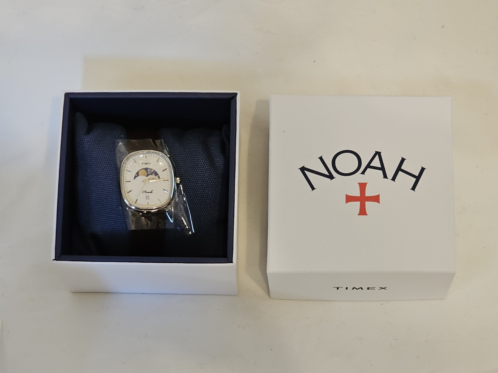 NEW Noah x Timex Oval Moon Phase Watch BROWN SILVER – Sold Out Online