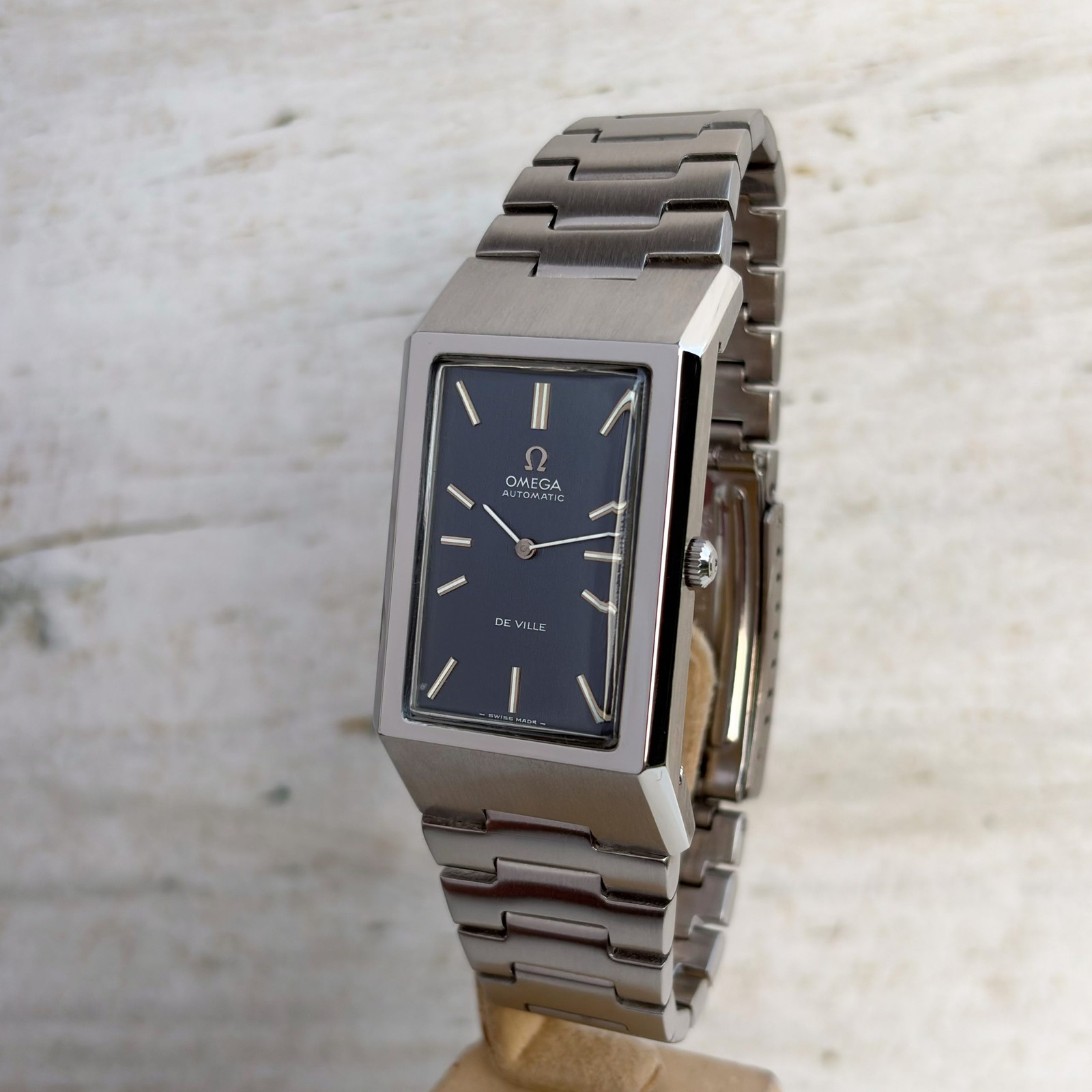 Omega De Ville Tank Jumbo 27mm Automatic 155.007 from 1972 Steel Cal. 684