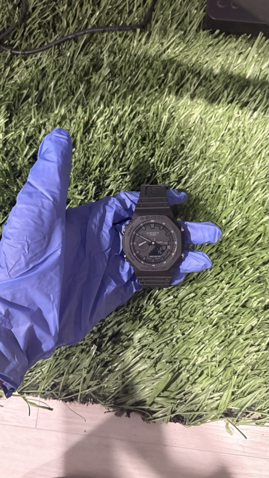 Brand new Black Gshock ga2100 never worn comes with all oficial paper work✅