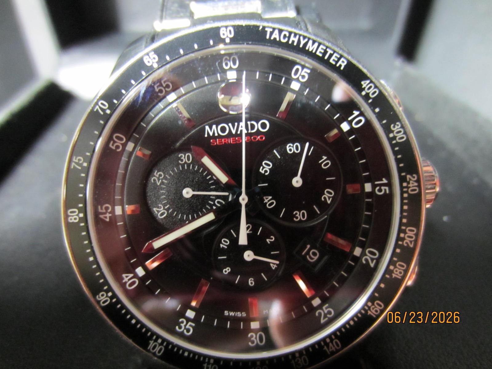 Movado Series 800 Men’s Swiss Chronograph Steel Bracelet Watch 42mm – Silver