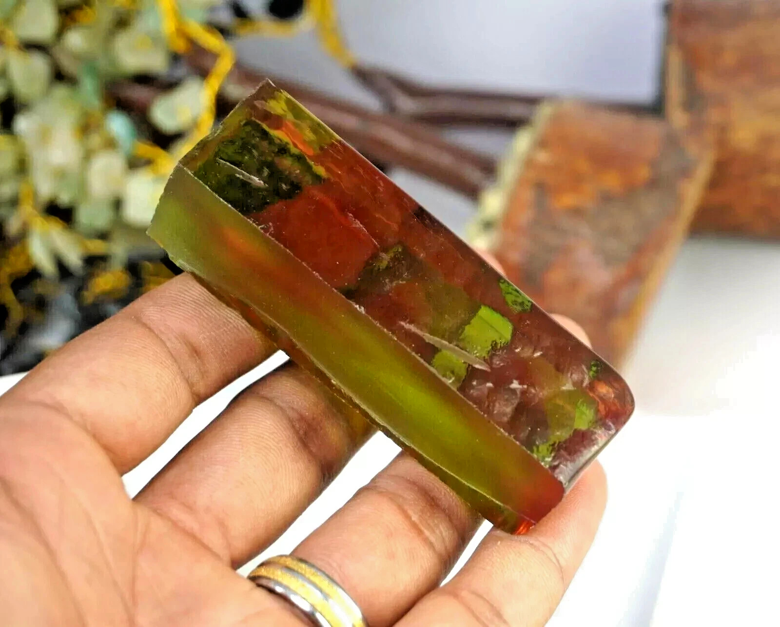 Natural Certified Rough Zultanite 7 Color Changing 250.50 Ct+ Loose LG Gemstone
