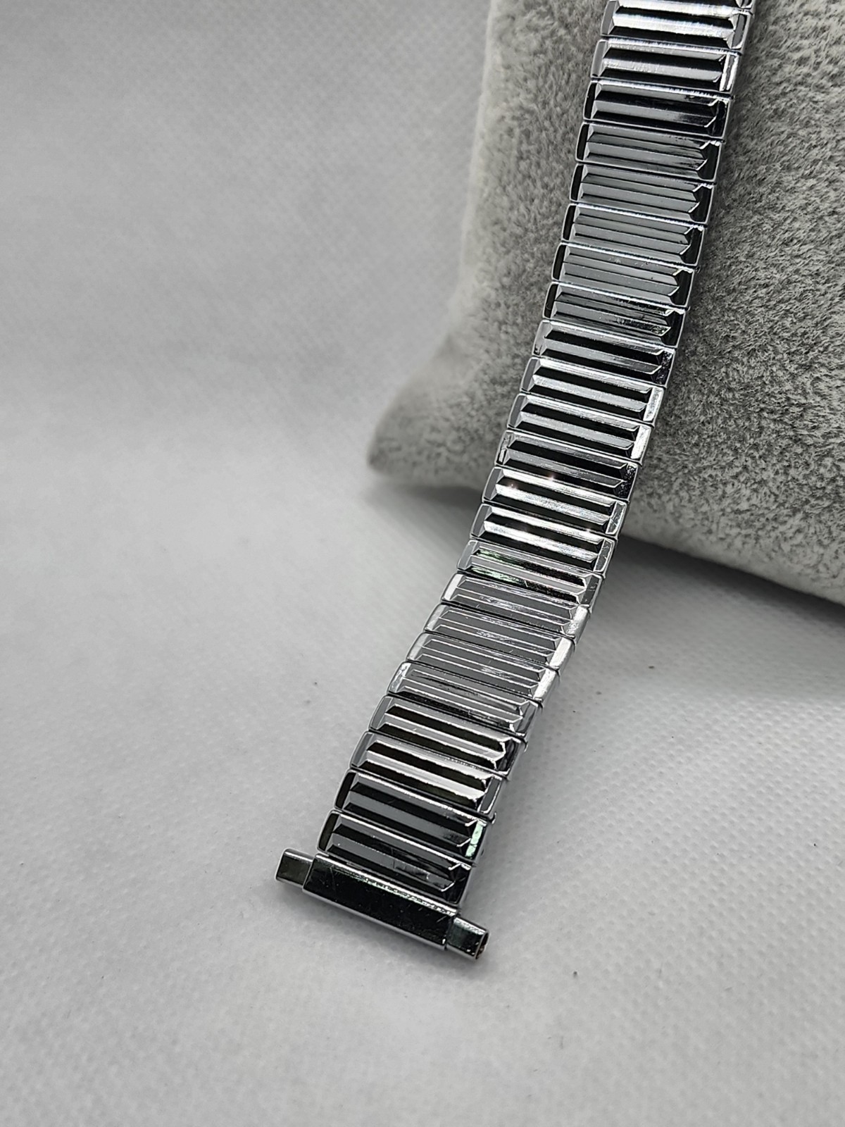 Vintage NOS Brite 17-21mm Adj End Base Metal Top Cap Expansion Watch Band