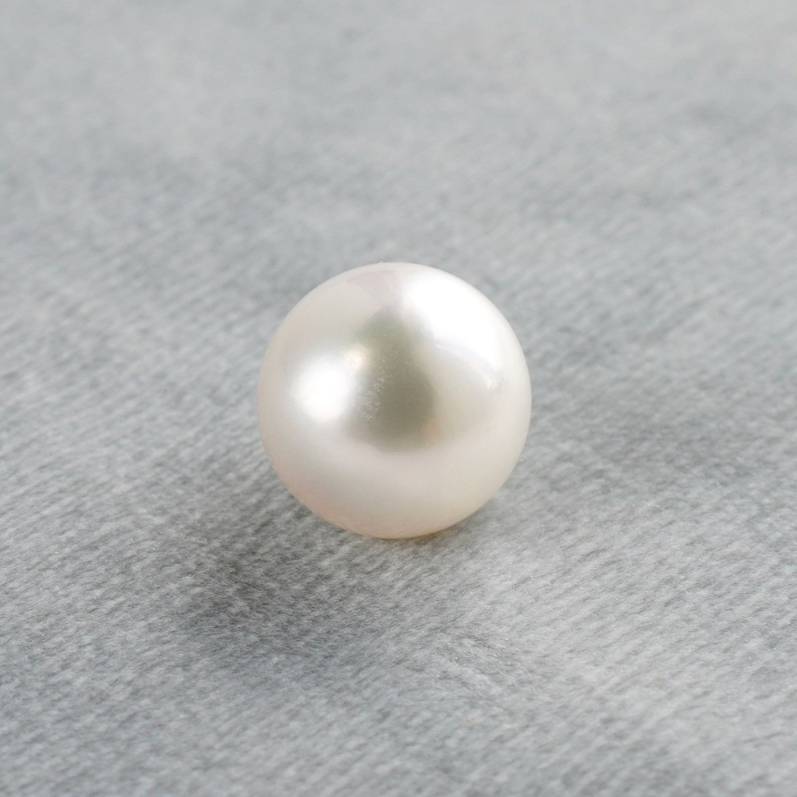 5A 11.7mm Round White Australian South Sea Loose Pearl,High Luster,Certificate