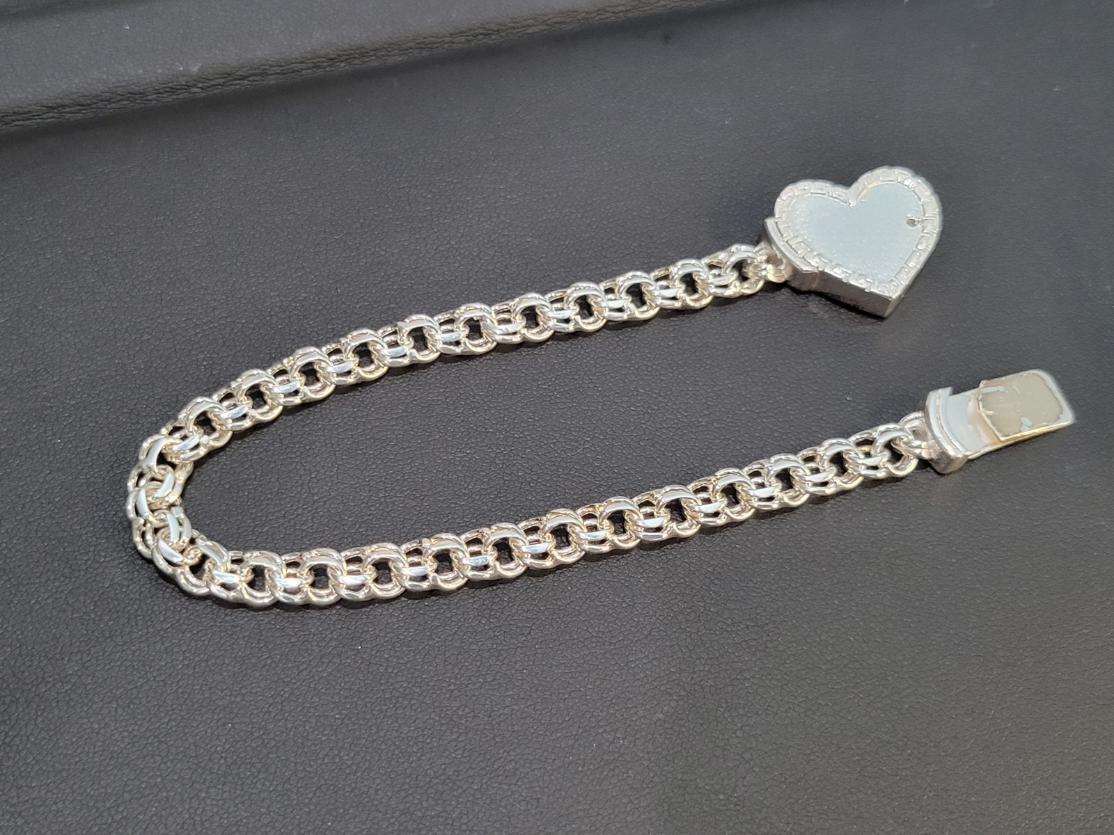 925 sterling silver Chino Link 8″ 6mm 19.58g Greek Heart Lock Bracelet Ladies!