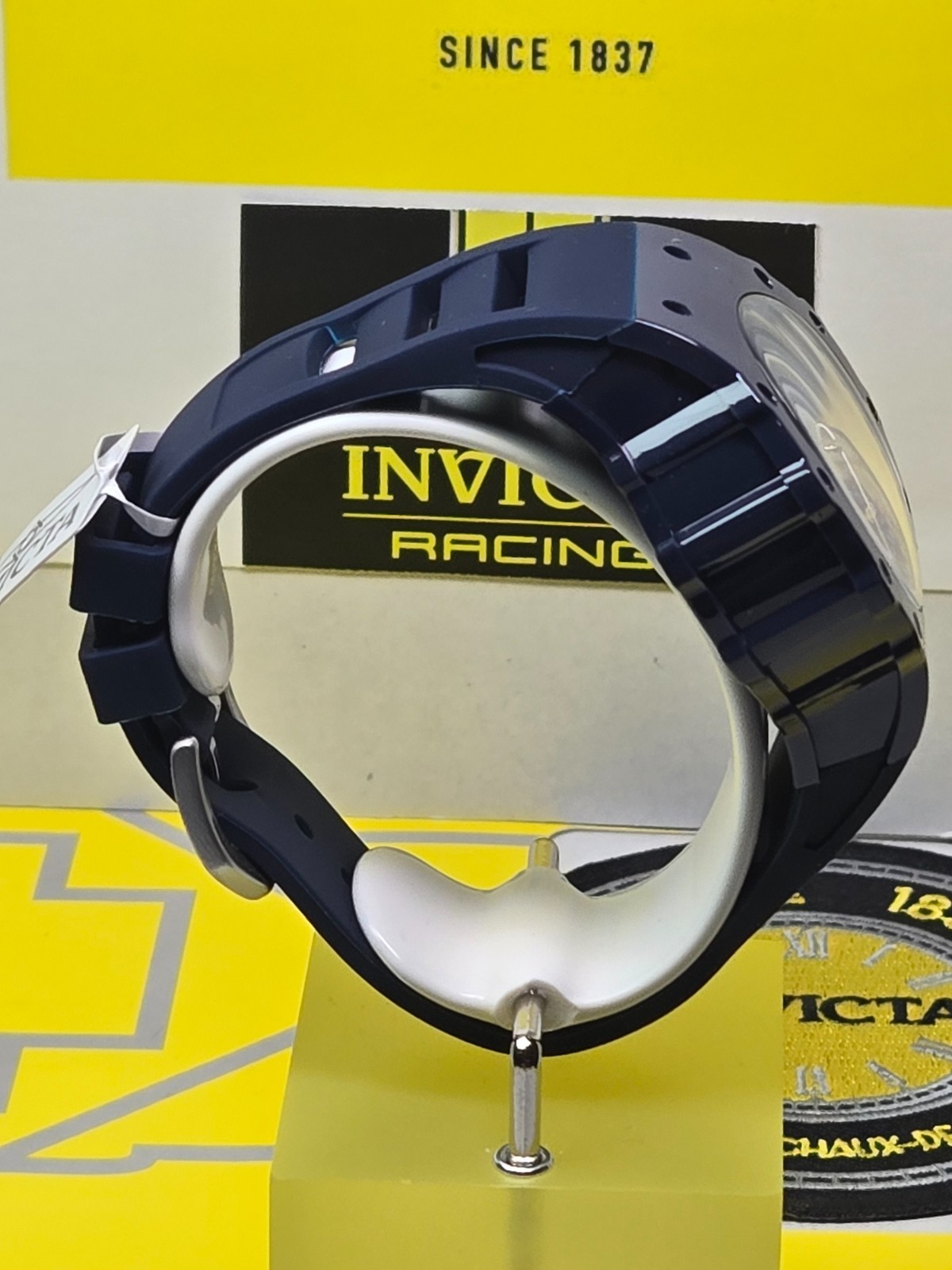 Invicta Racing Valyron Dark Blue/Yellow/Red 43.5mm Men’s Watch w/ Black Dial NEW