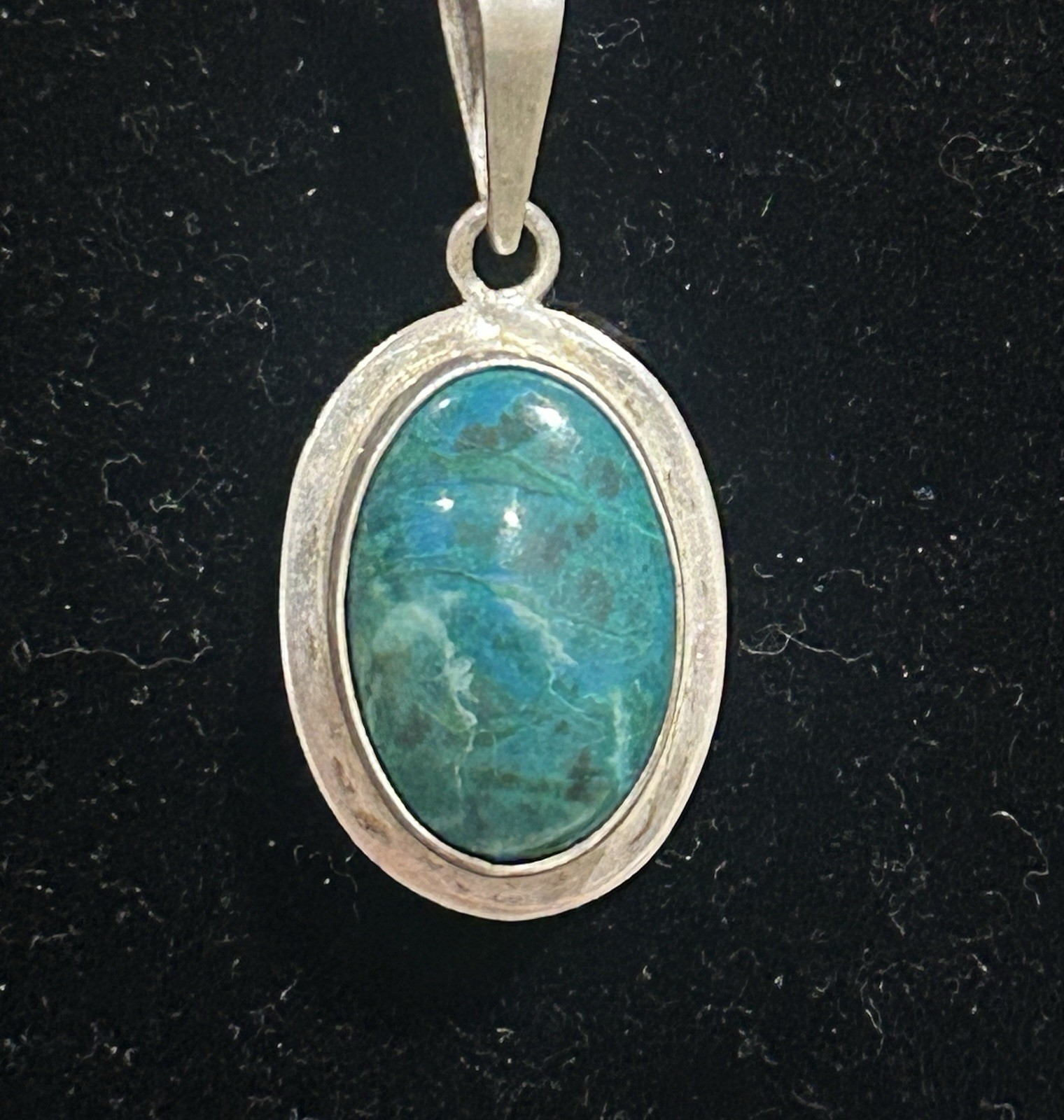 Vintage Ecuador 925 Sterling Oval Pendant With Blue Green Variation Stone