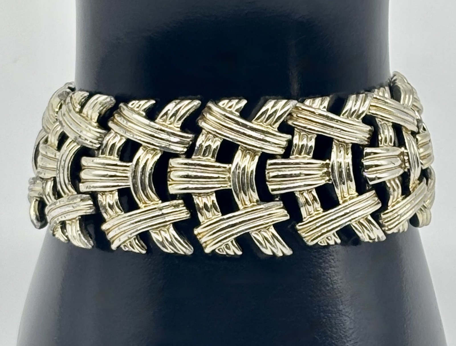 Vintage Coro Wide Linked Basket Weave Bracelet Gold-Tone Signed, Great Condition