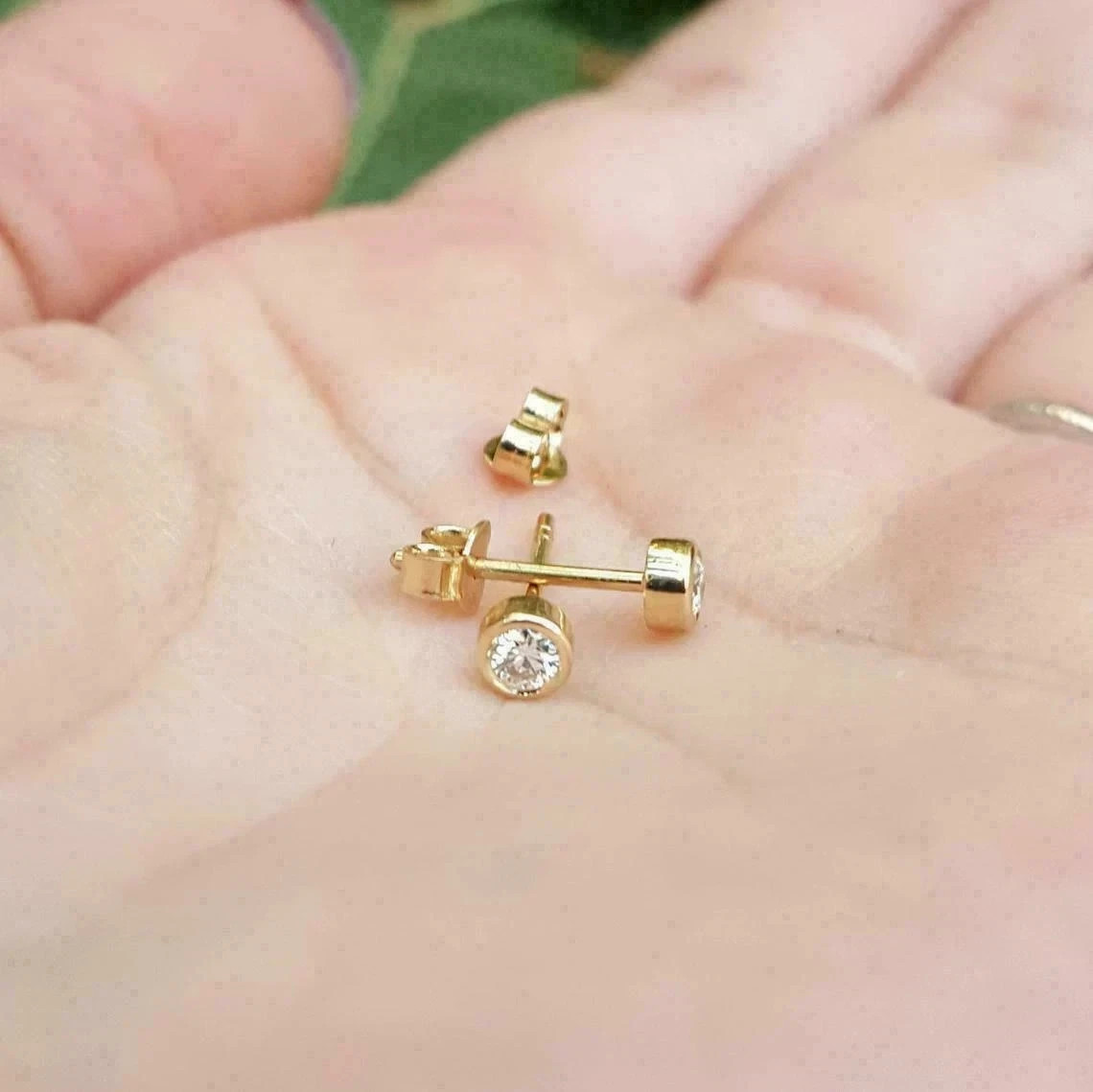 0.50Ct Round Cut Lab-Created Diamond Bezel Stud Earring 14k Yellow Gold Plated