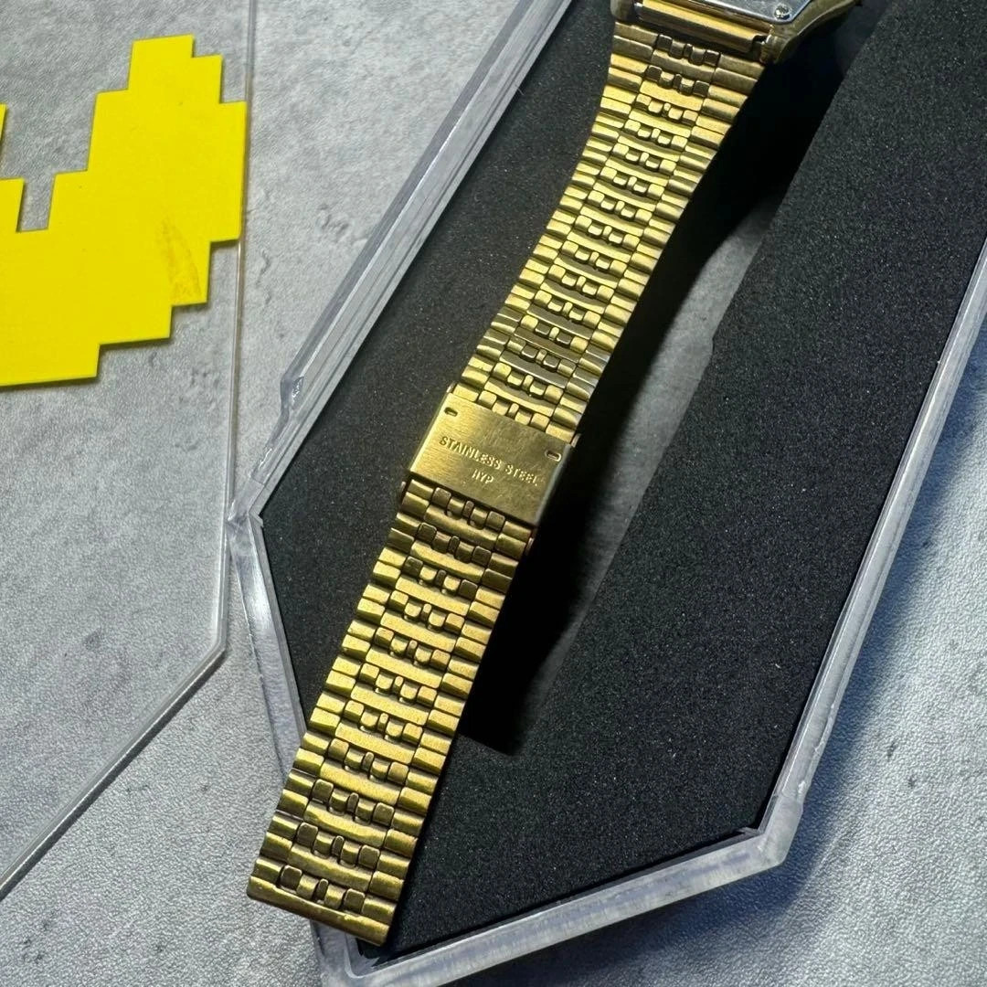 TIMEX T80 PACMAN Limited 40th Anniversary Digital Watch Gold Metal Bracelet NIB