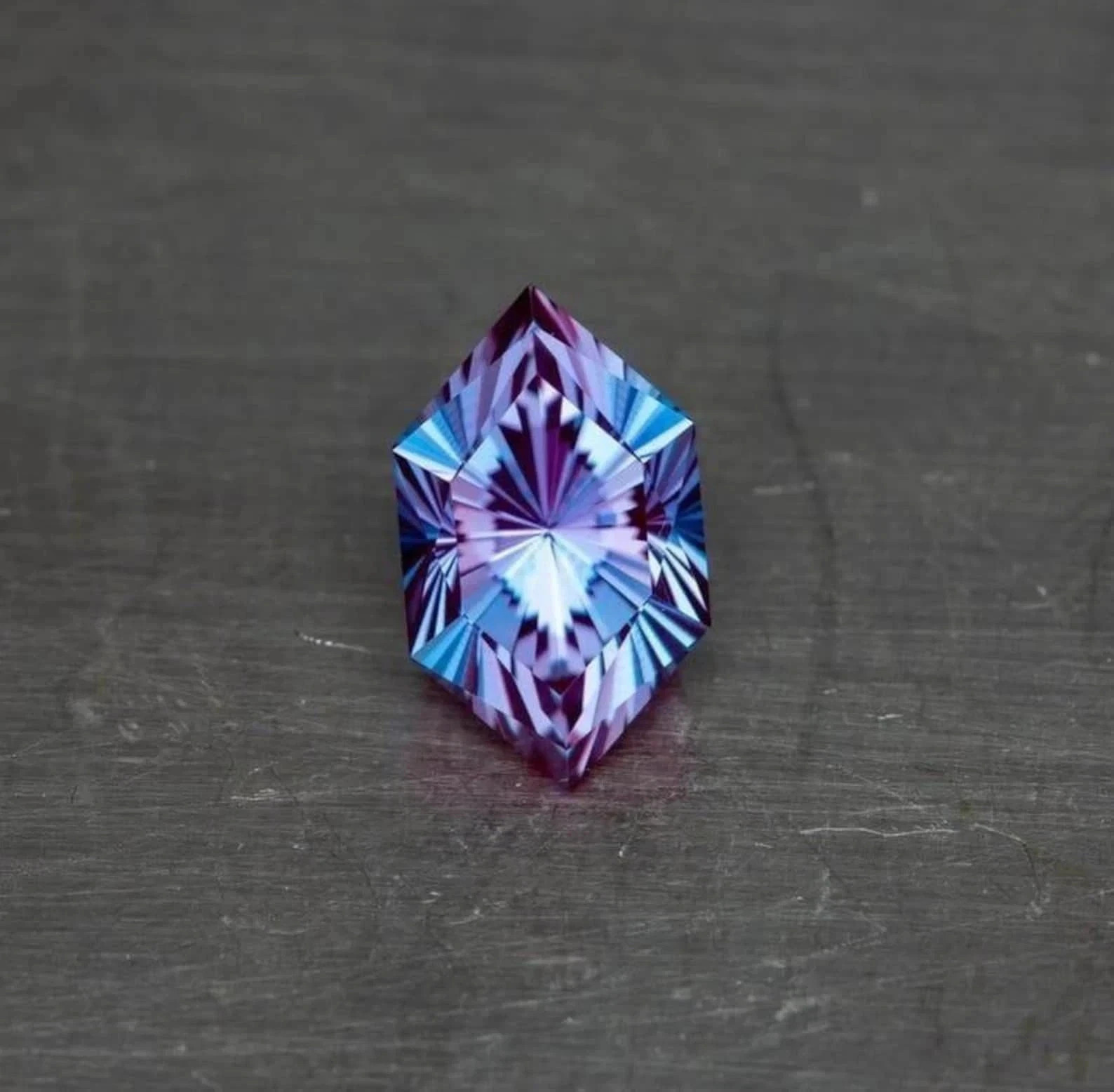 Certified 15 Ct+ Natural Alexandrite Color Change Fancy Cut Loose Gemstone