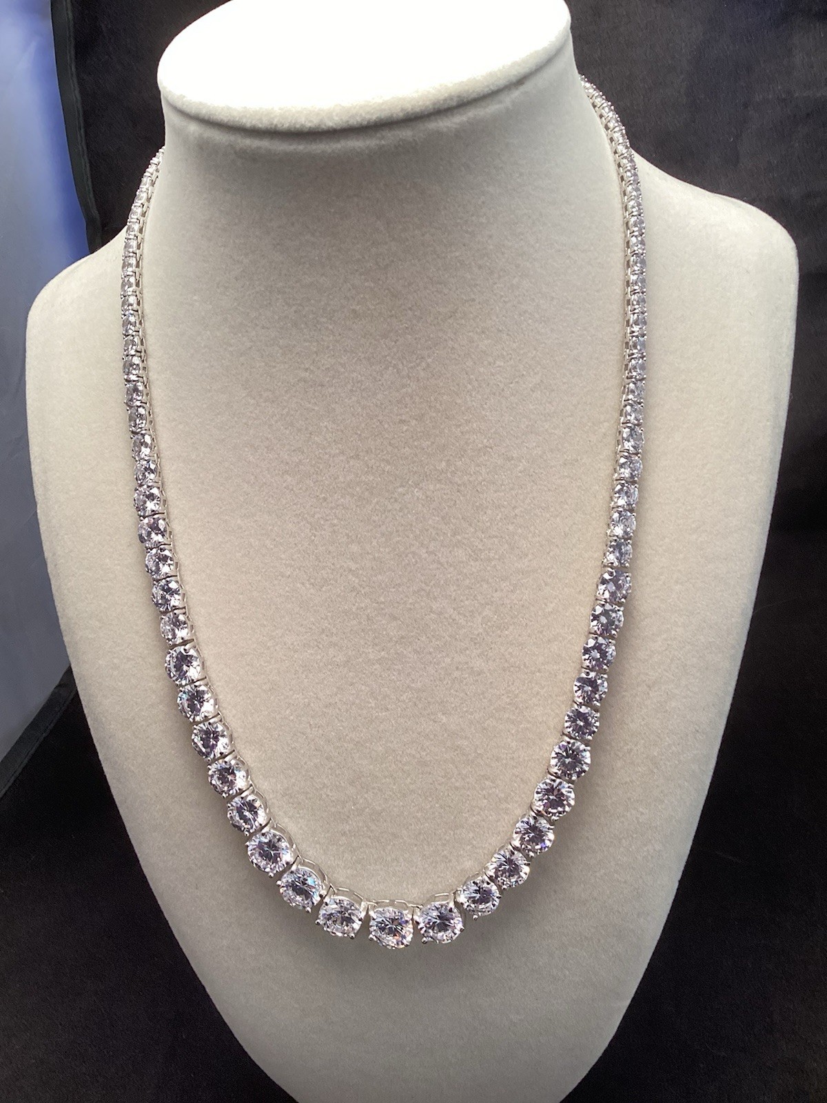 Fuzion Creations 925 Sterling White Quartz Tennis 3-8mm Graduated Necklace 18”