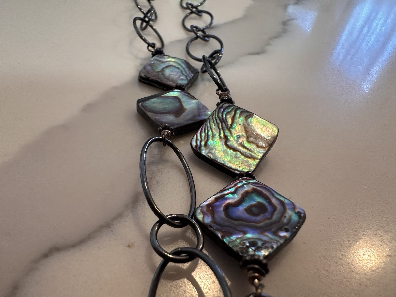 Boho Vintage Style Aqua Color Faux Stone & Abalone Shell Statement Necklace 21”