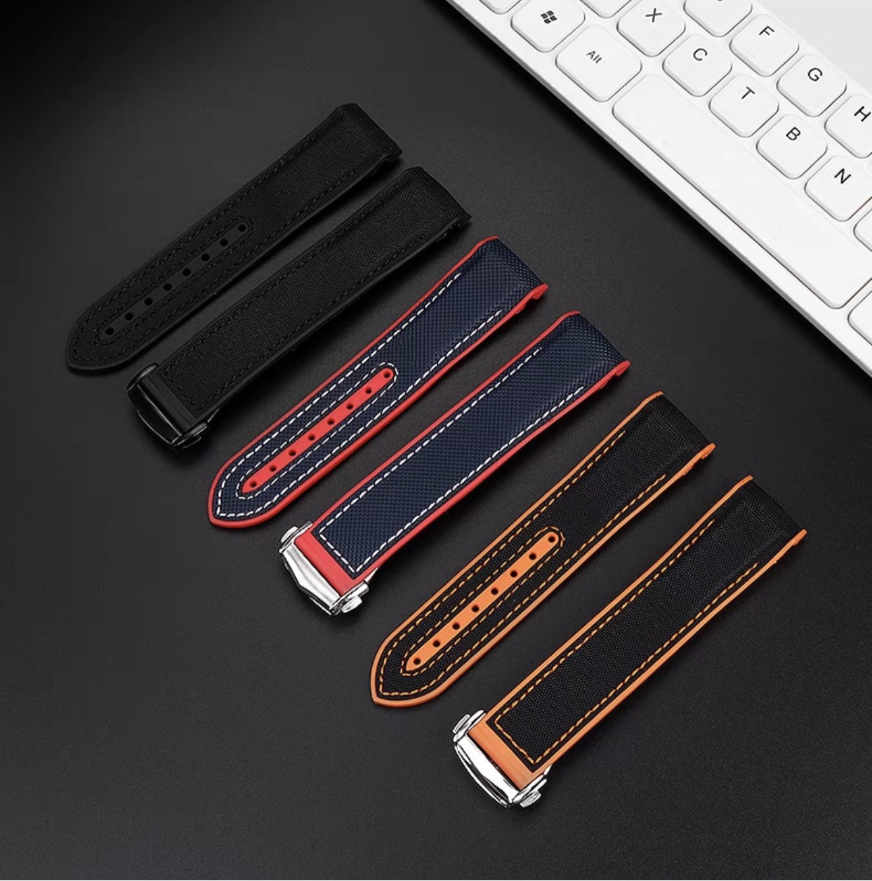 Quality Nylon Rubber Bottom Watch Stras Mens Sport Wristband 20mm 22mm for Omega