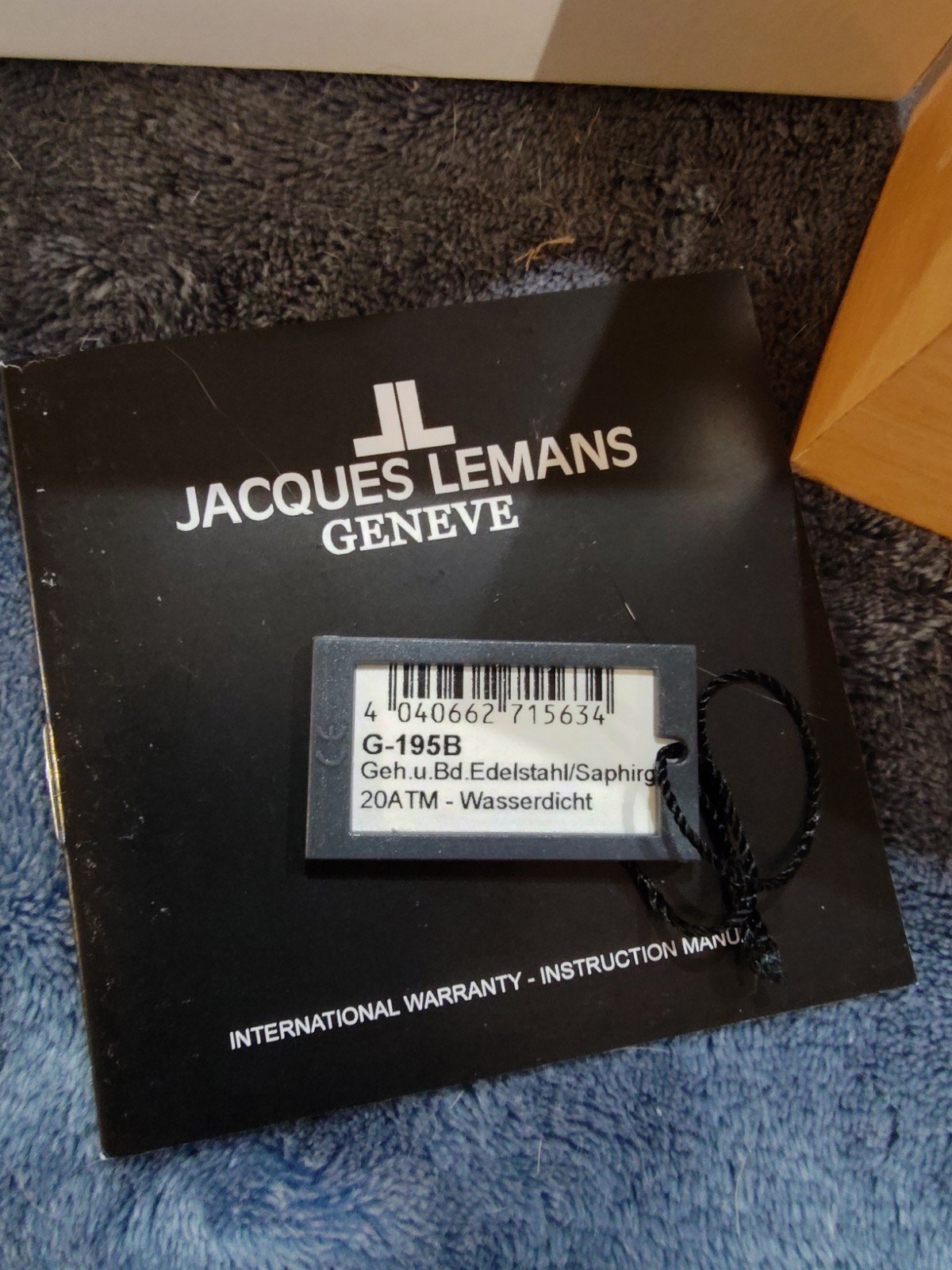 Jacques Lemans Tempora GU195 42 MM 200 Meter diver