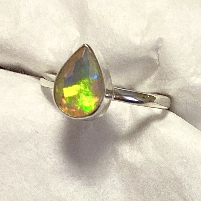 Brilliant Natural Faceted Ethiopian Opal Ring 925 Sterling Silver Size 7🌹